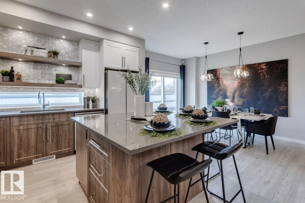 3 ASHBURY Crescent