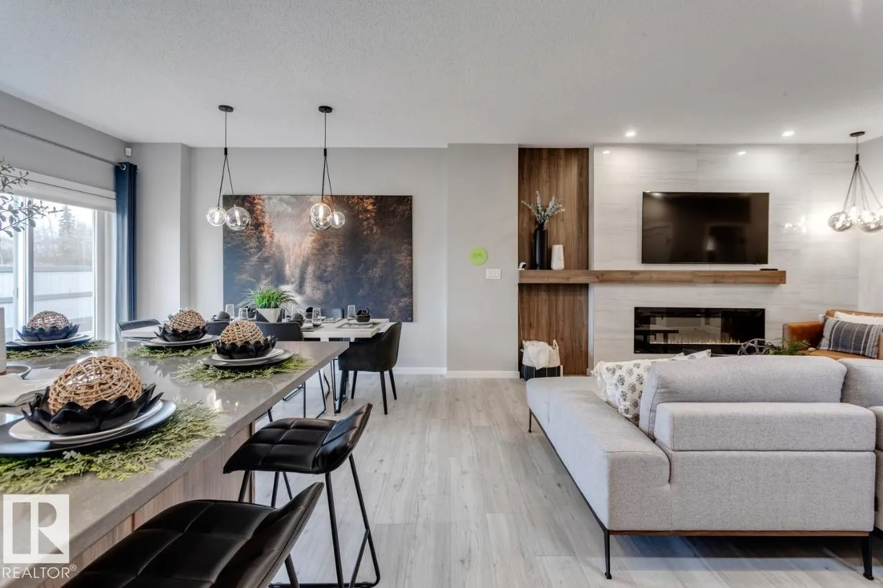 3 ASHBURY Crescent