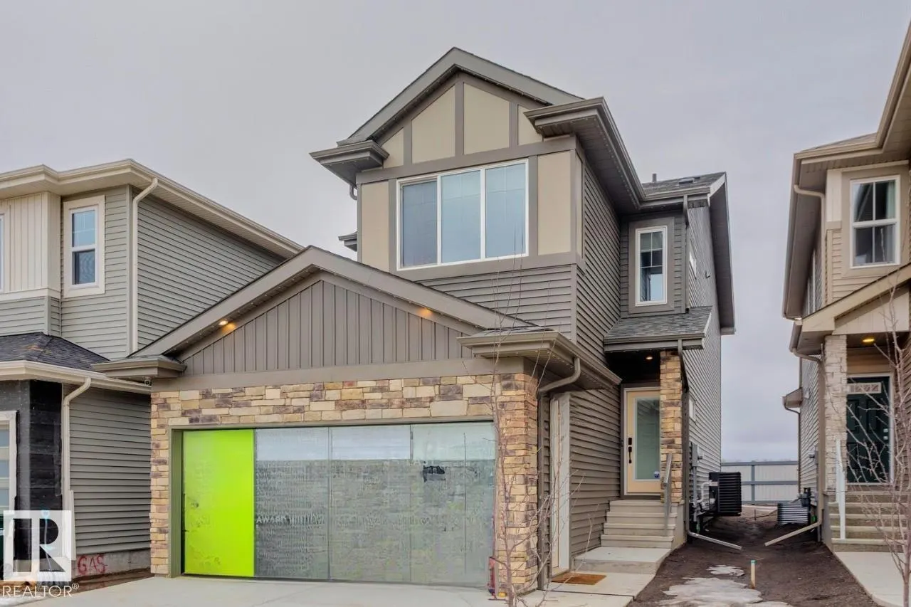 3 ASHBURY Crescent