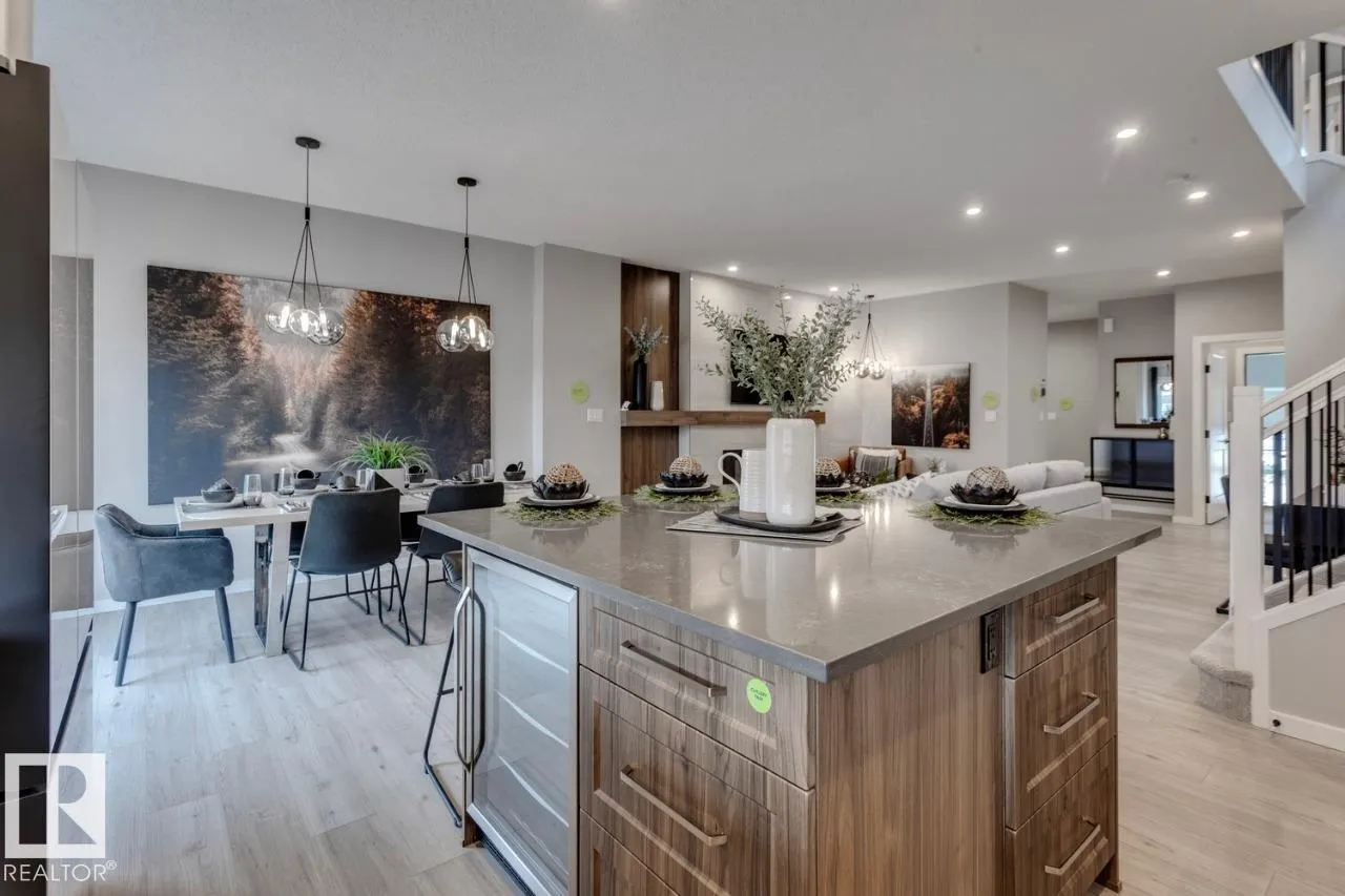 3 ASHBURY Crescent