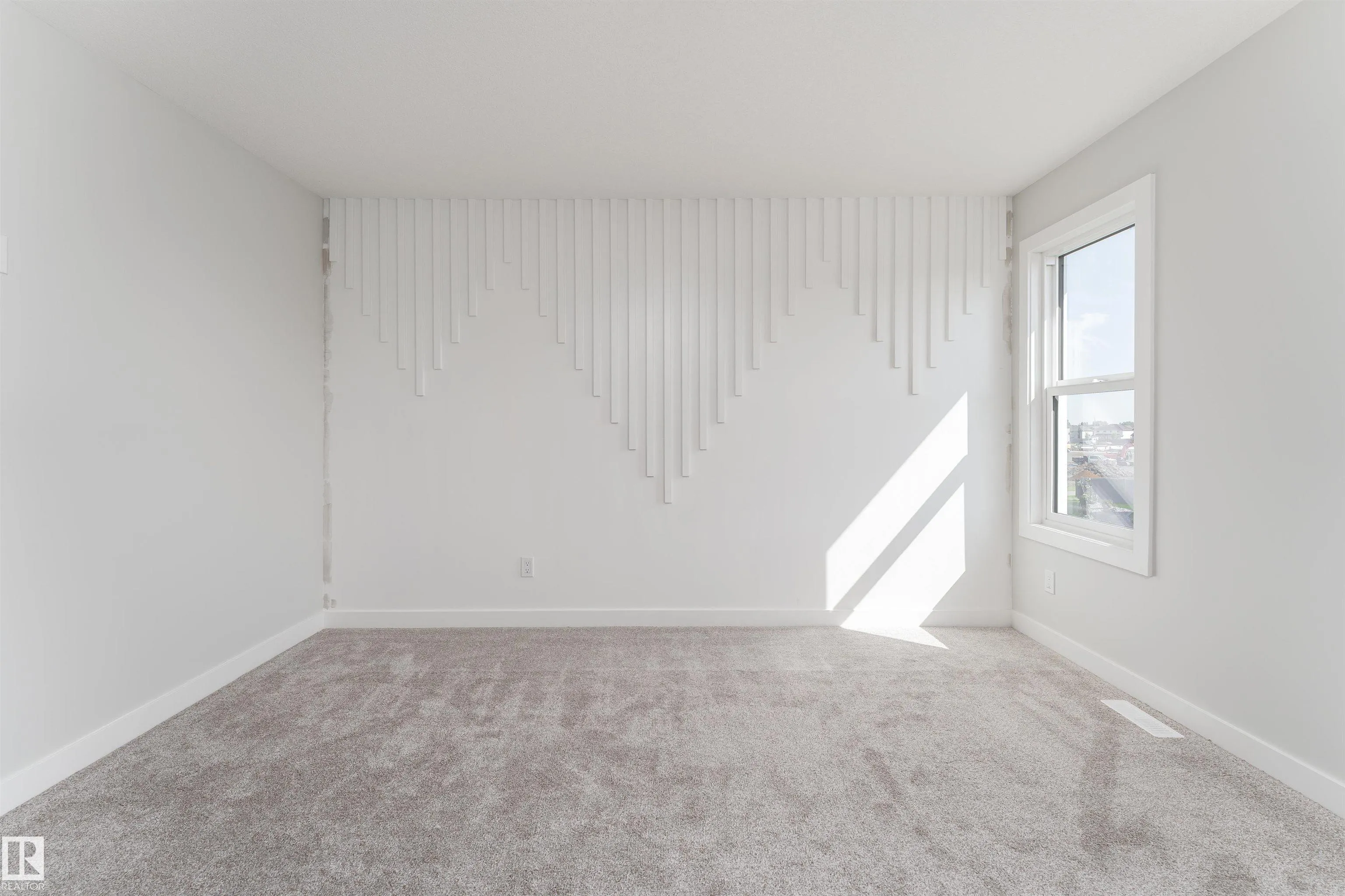 118 ELLICE Bend
