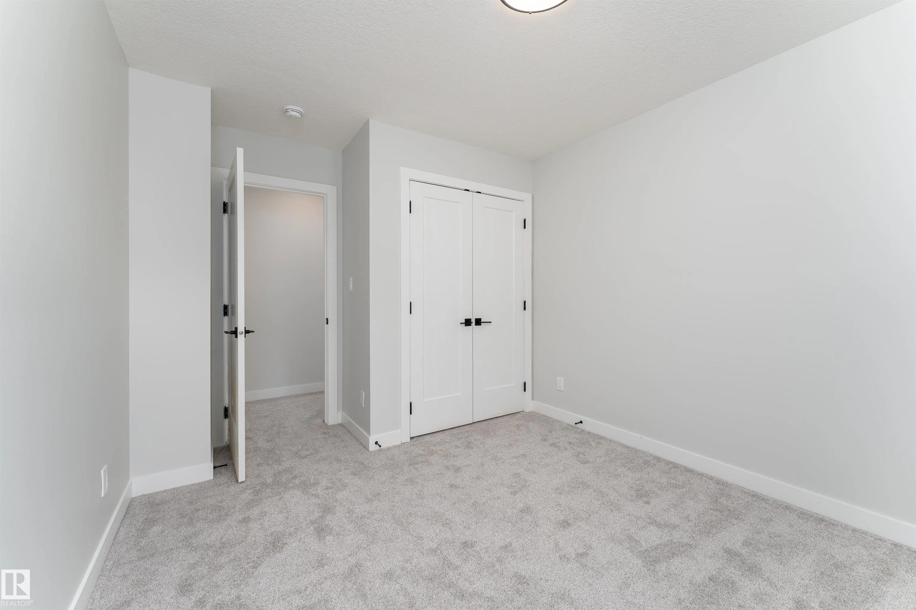 118 ELLICE Bend