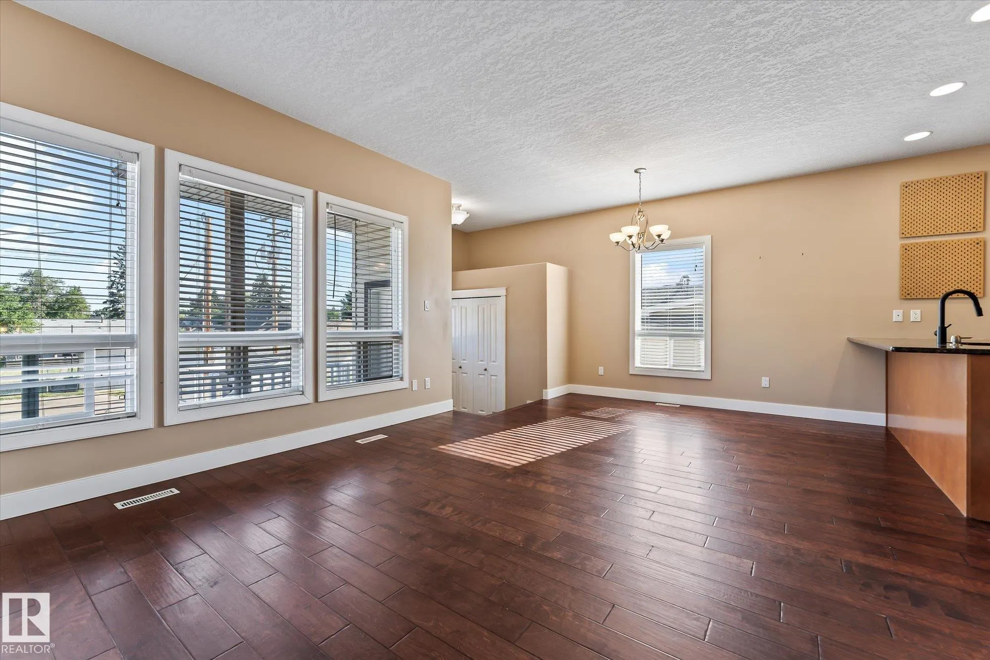 3-215 Church Road