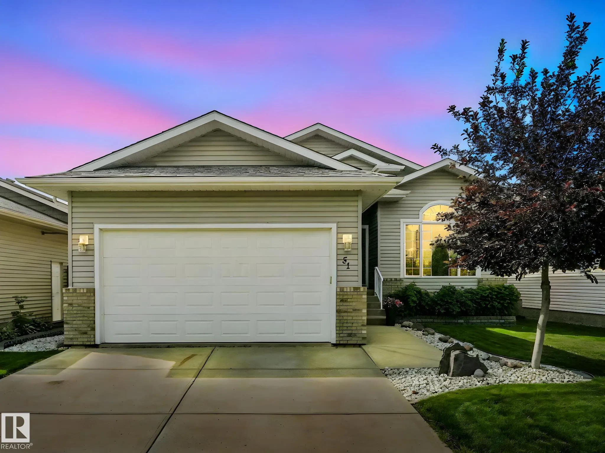51 WALTERS Place