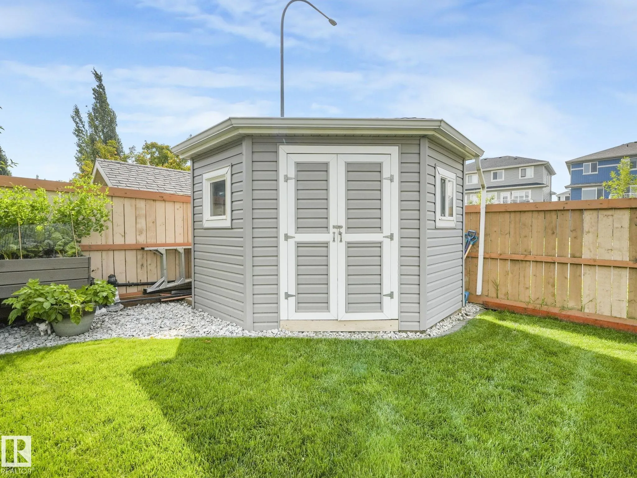 51 WALTERS Place