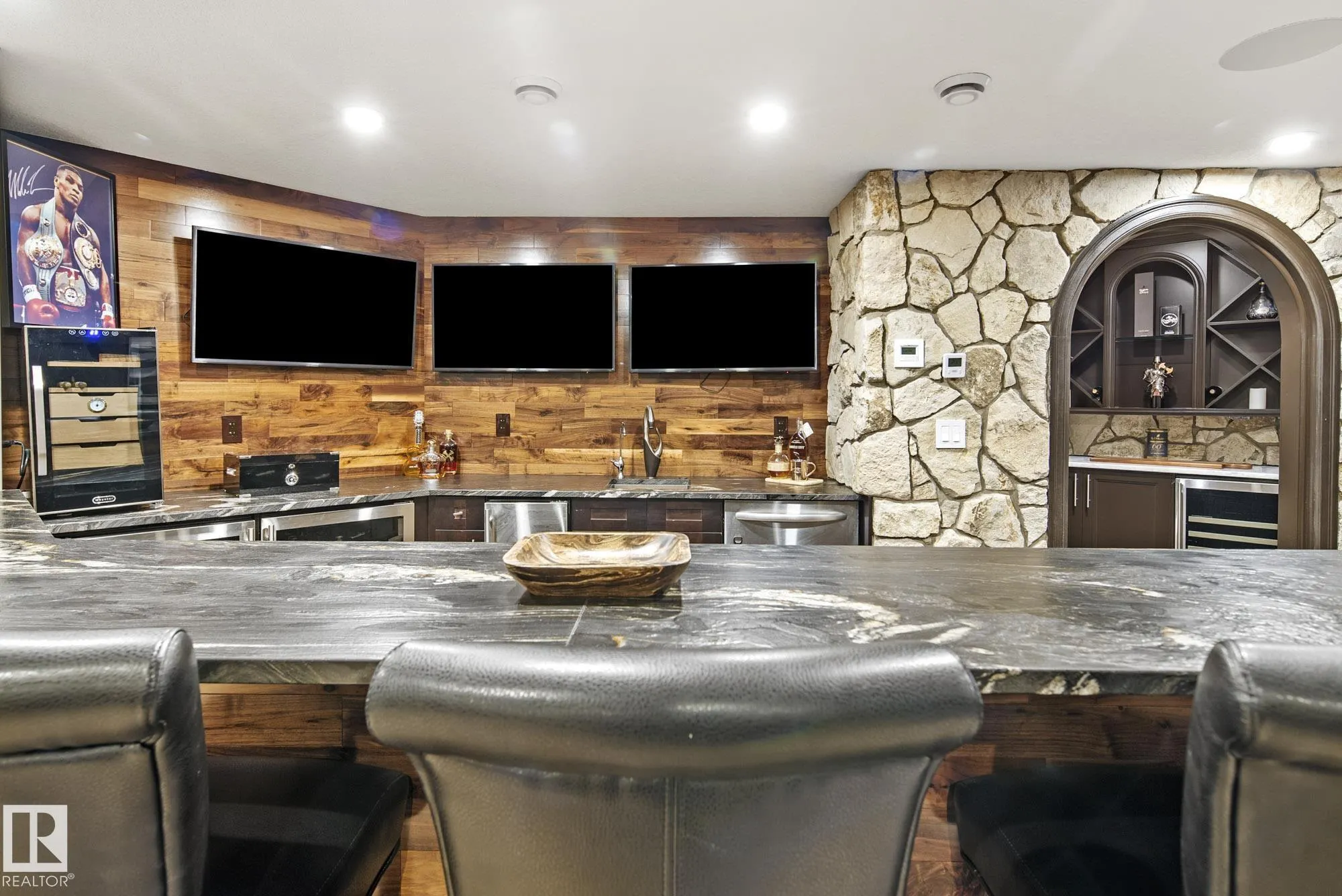 2767 Wheaton Drive