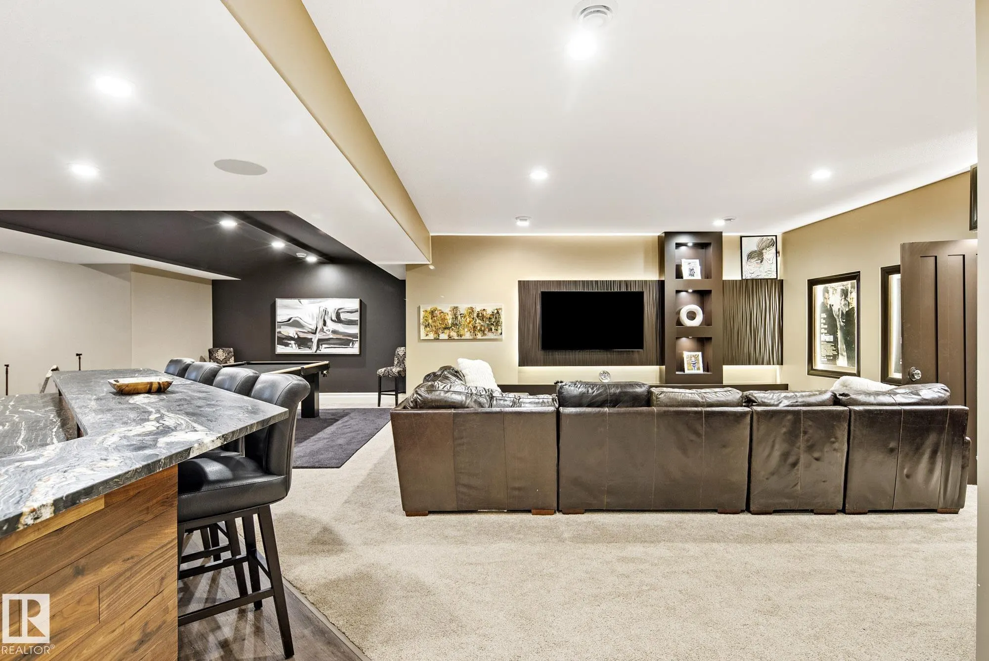2767 Wheaton Drive