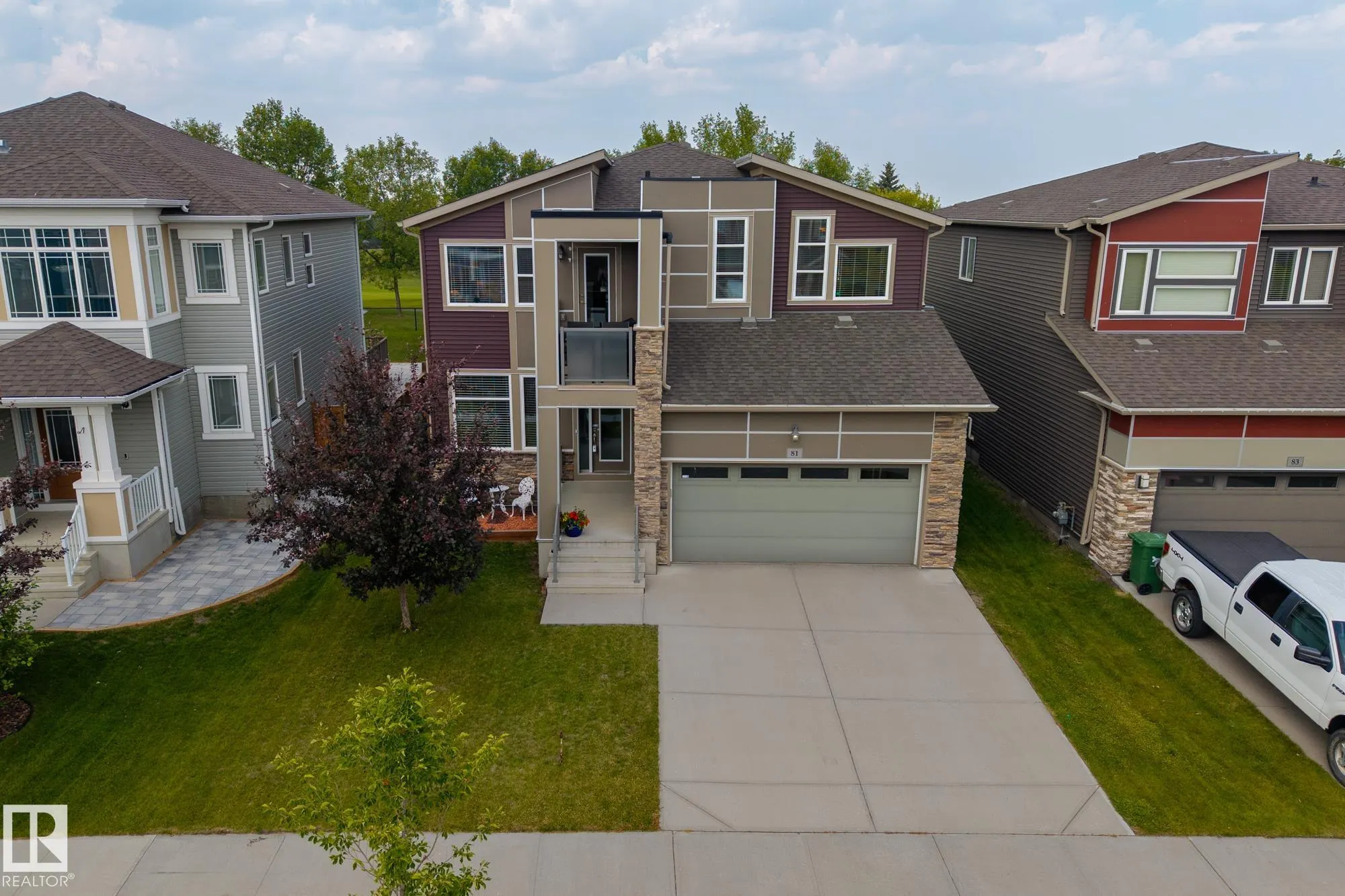 81 ROSEMOUNT Boulevard