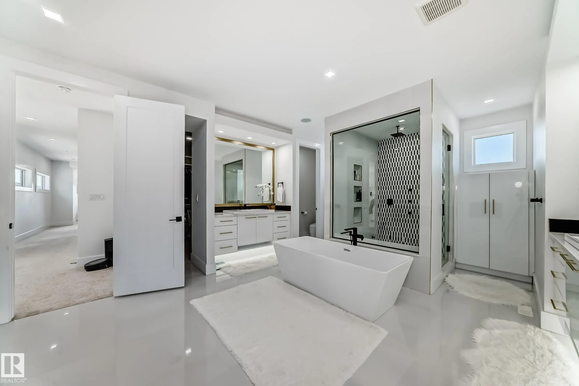 2747 WHEATON Drive