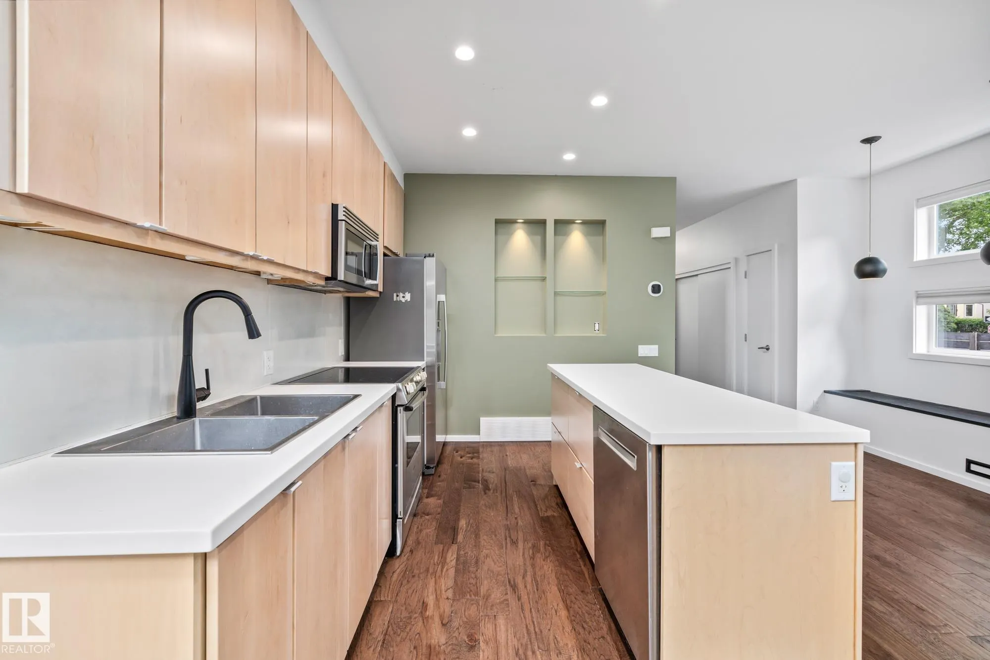 11402 66 Street
