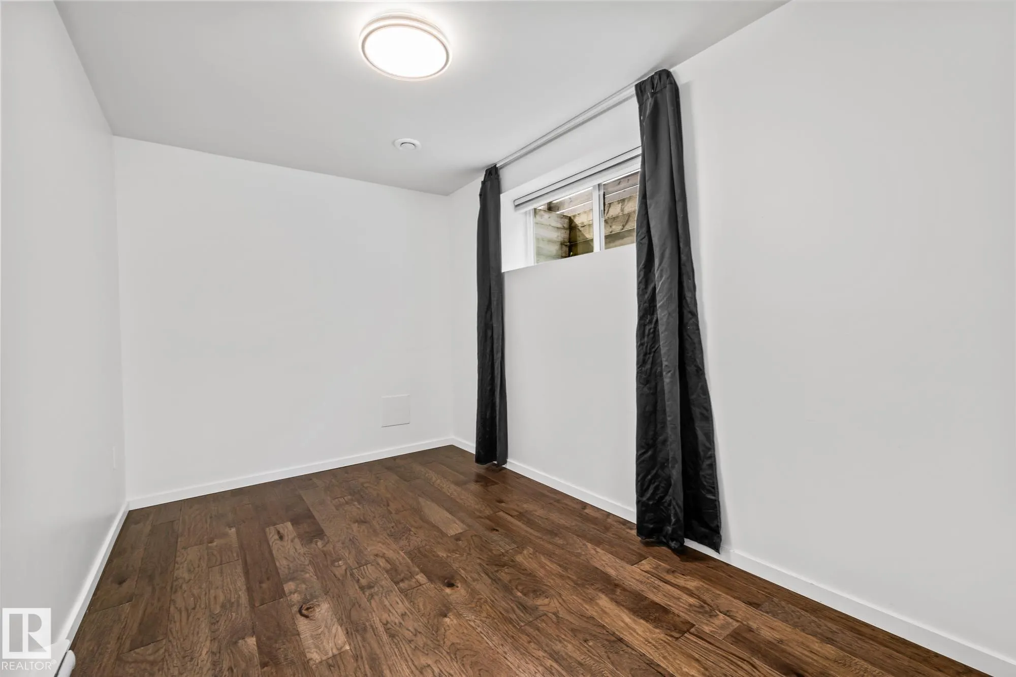 11402 66 Street
