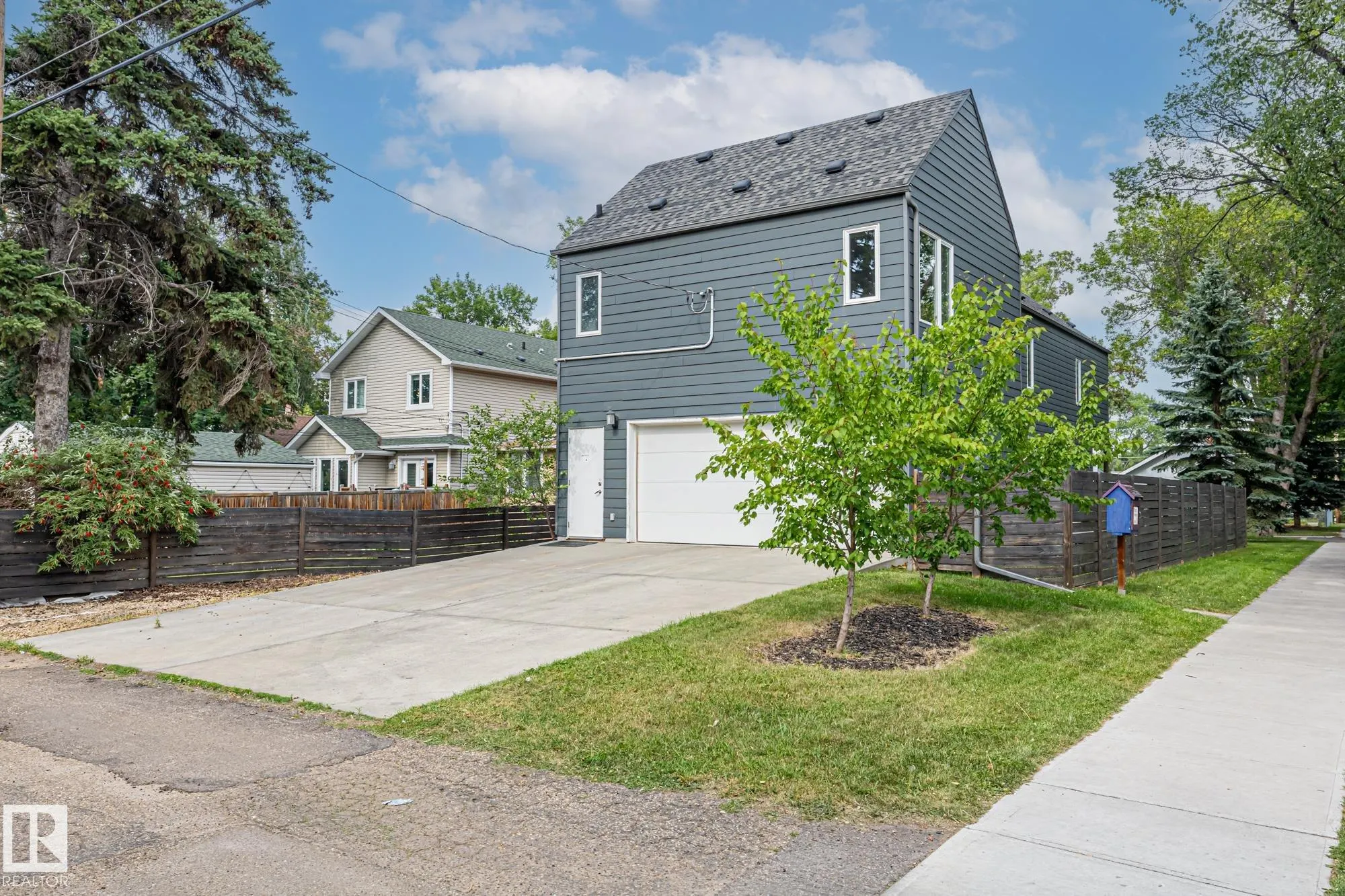 11402 66 Street