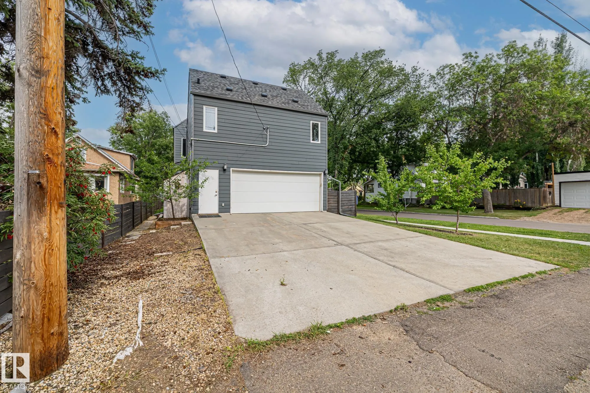 11402 66 Street