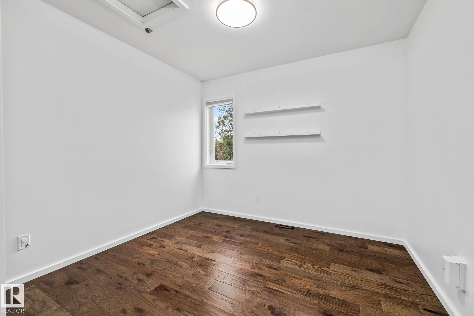 11402 66 Street