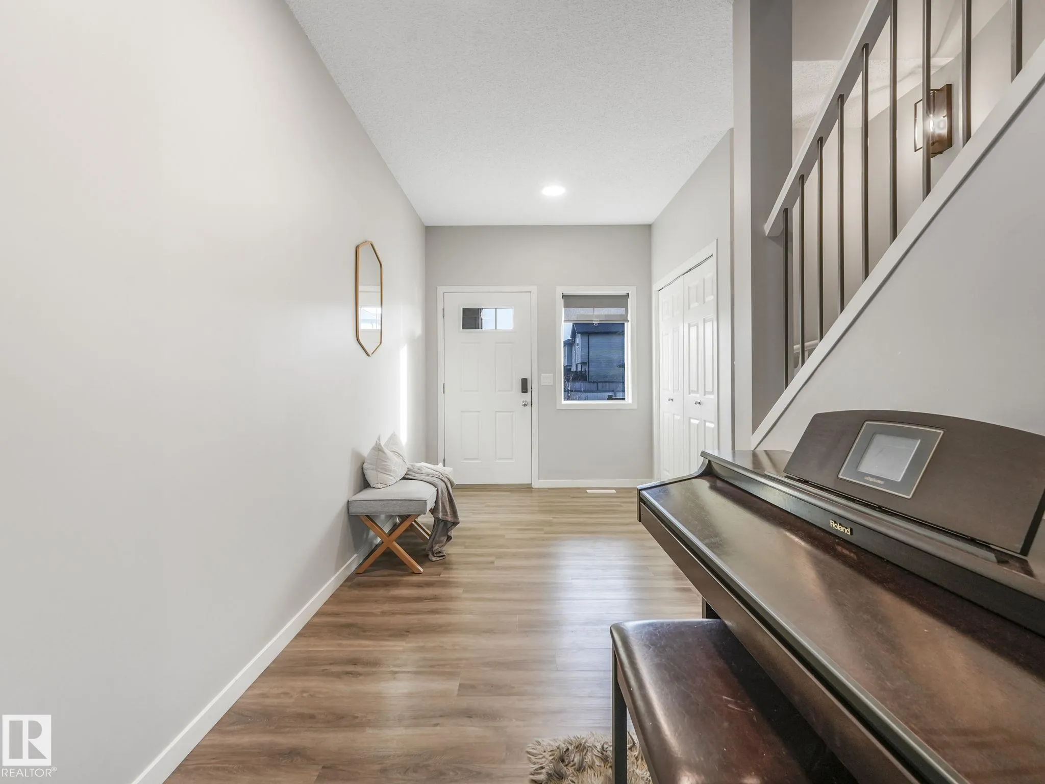 10 AUTUMNWOOD Crescent