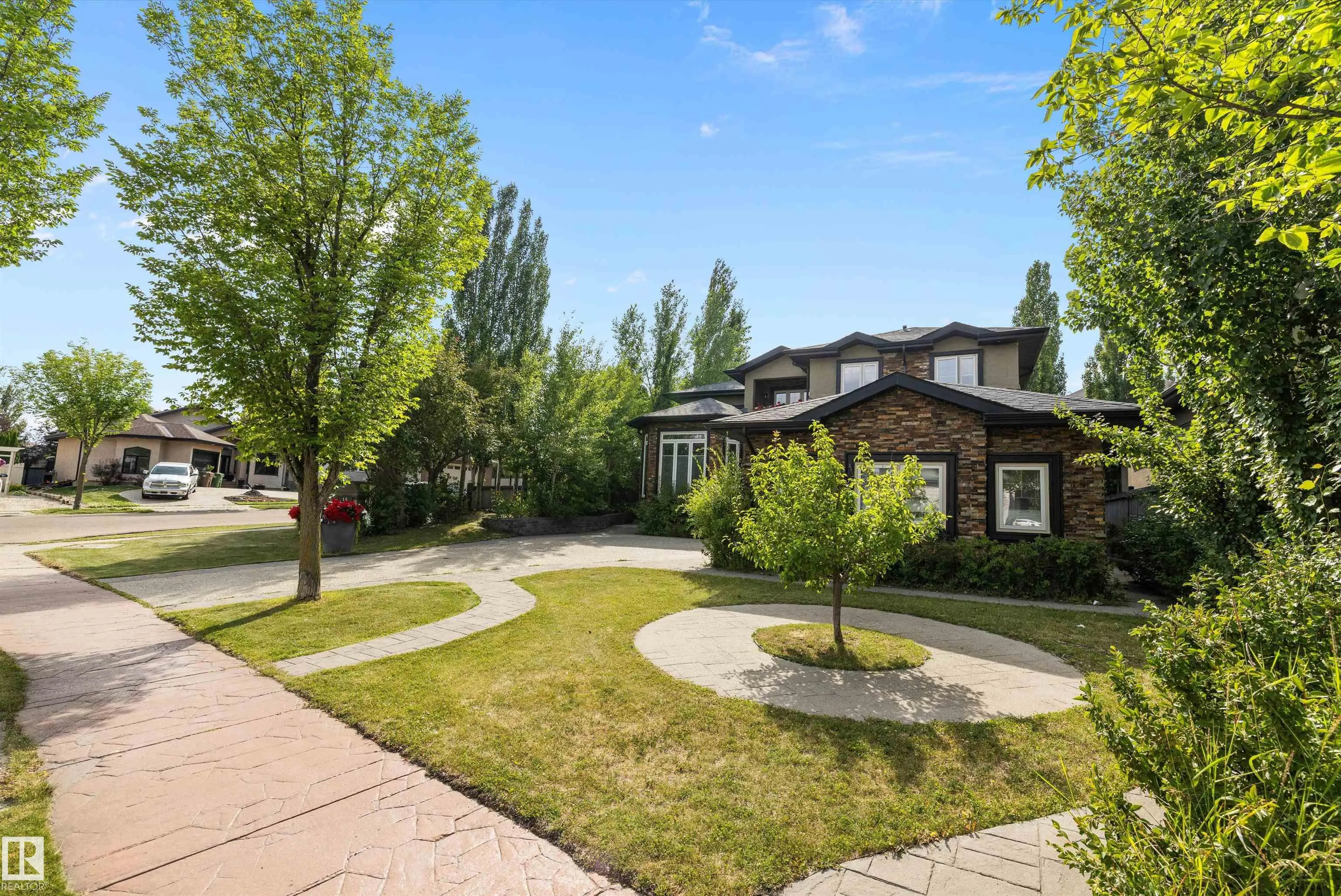 19 OAK Point(e)