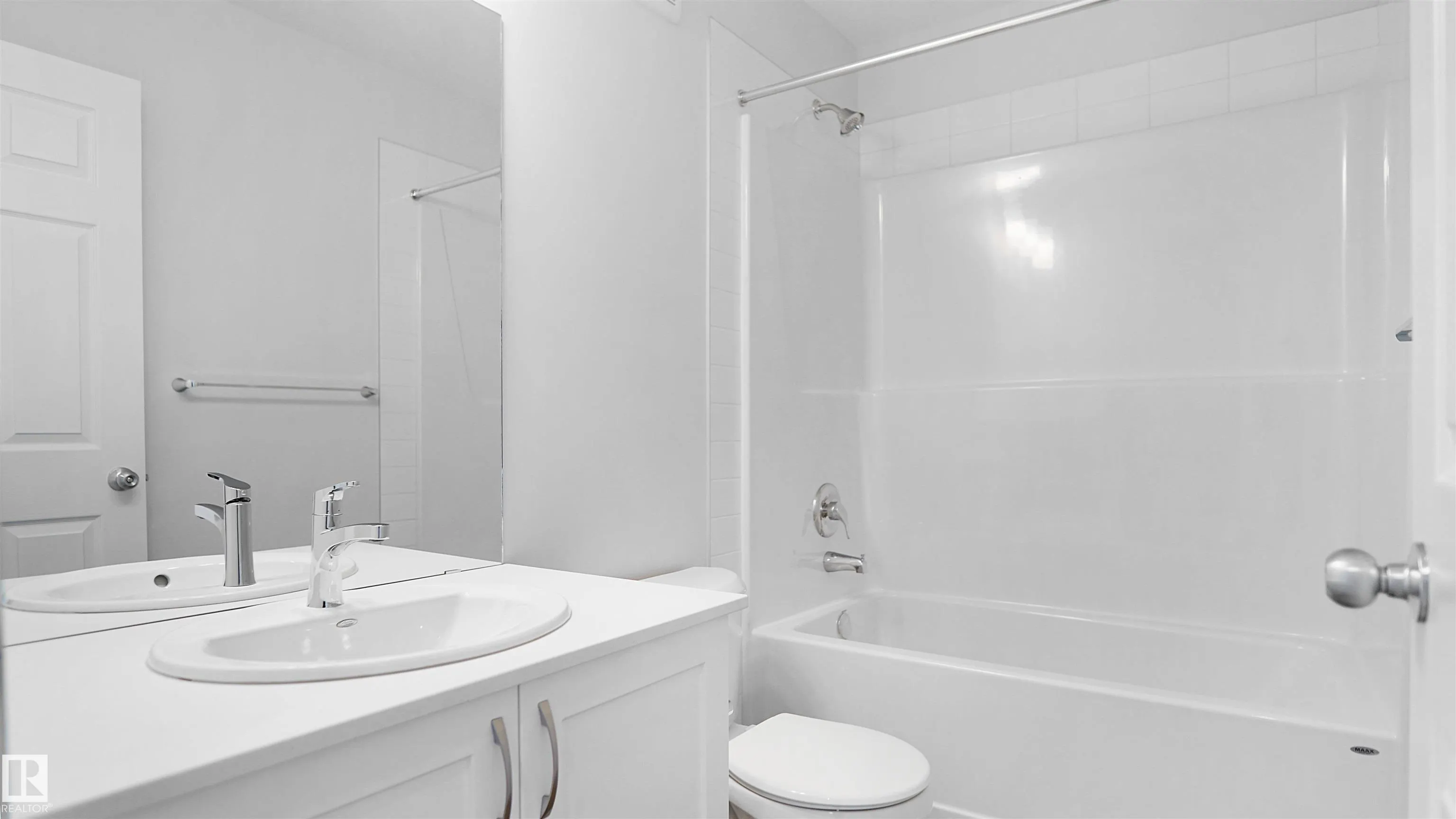 111 Nerine Crescent