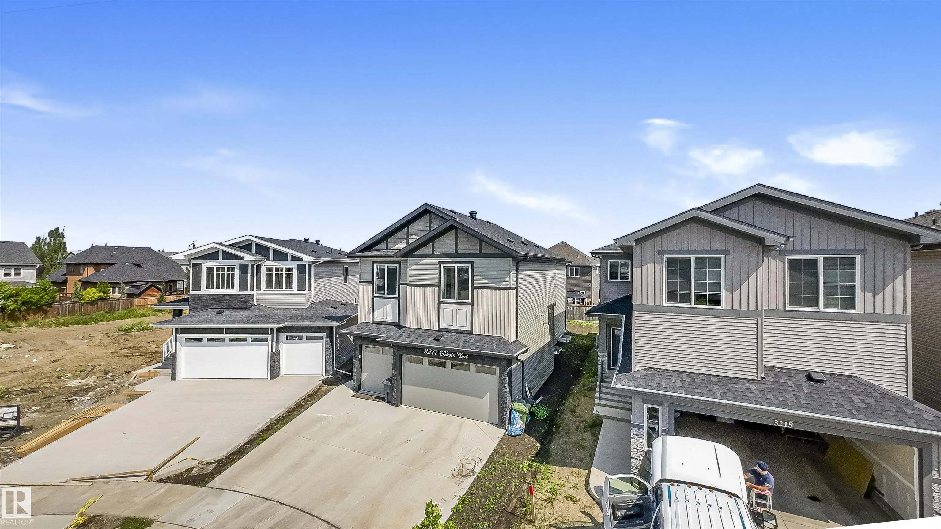 3217 PELERIN Crescent