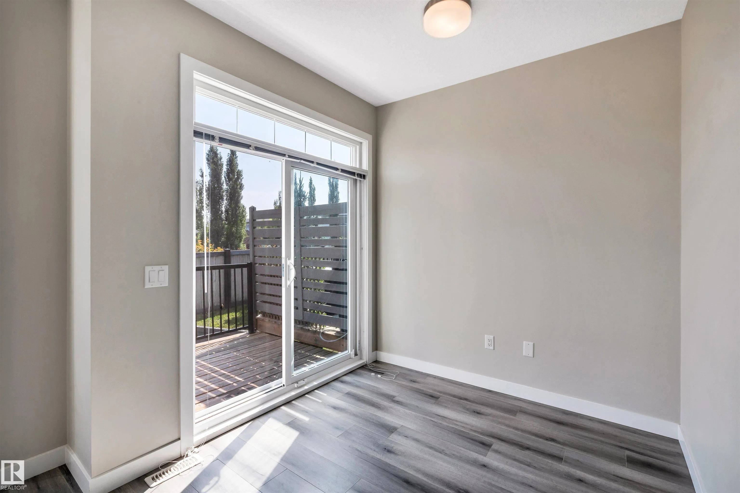 600 BELLEROSE Drive