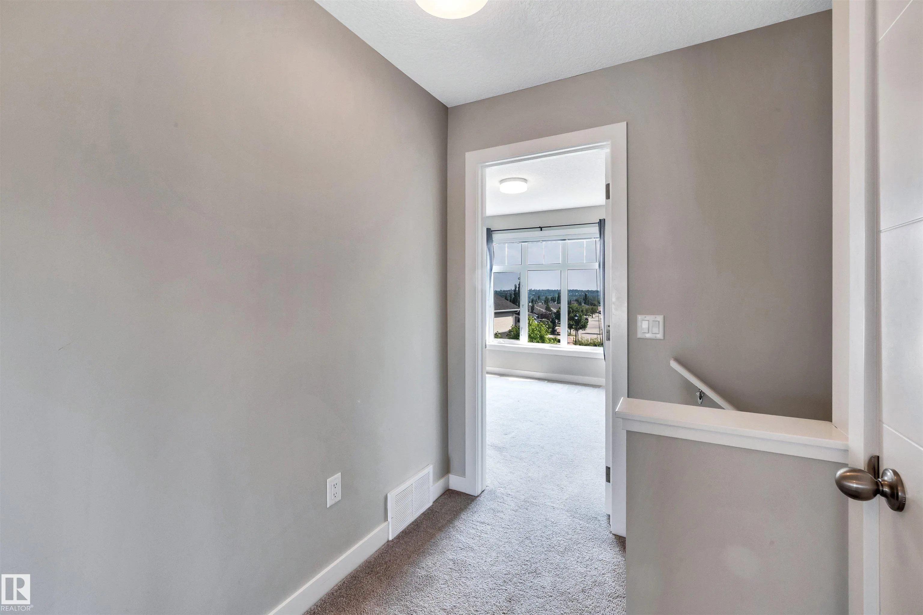 600 BELLEROSE Drive