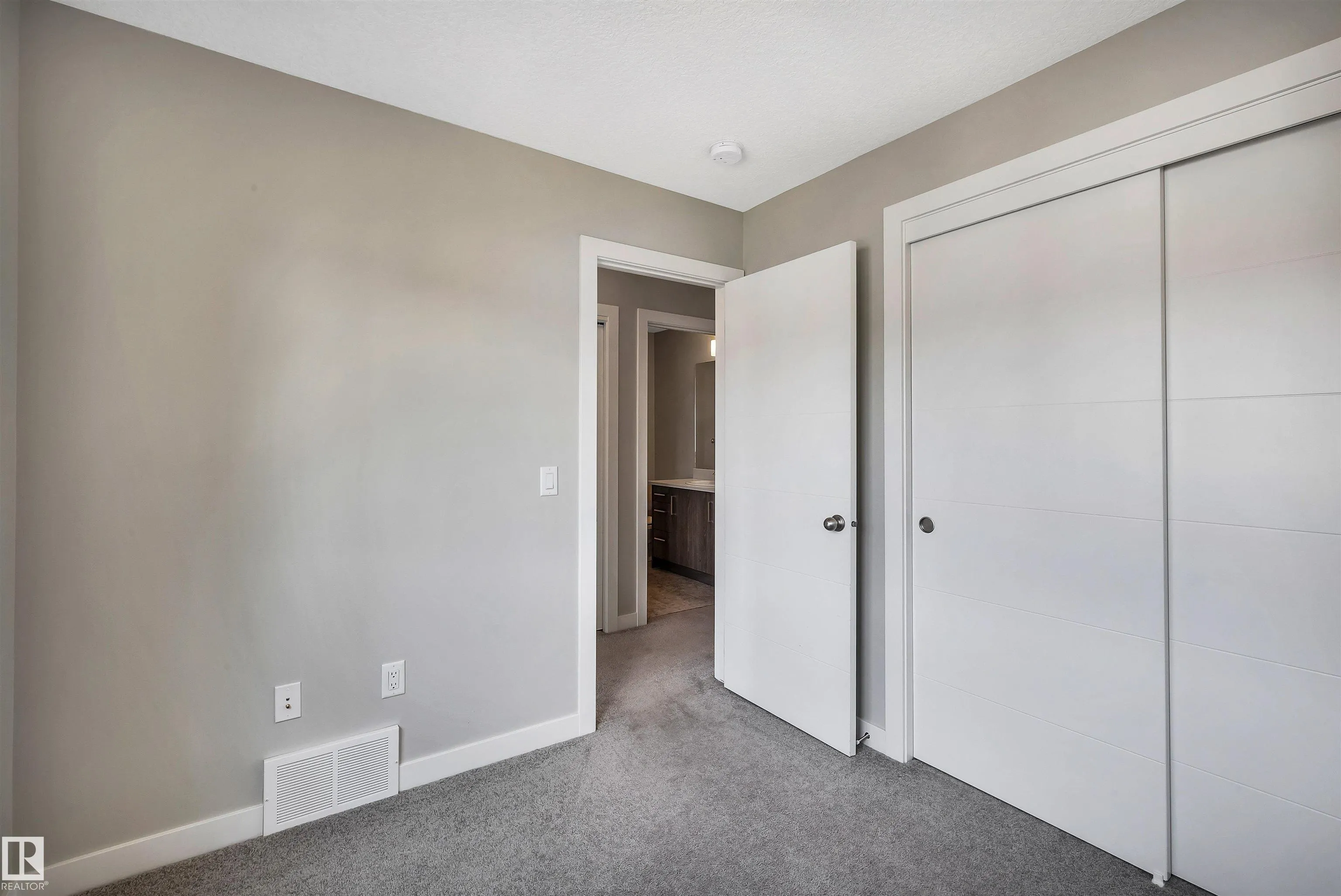 600 BELLEROSE Drive