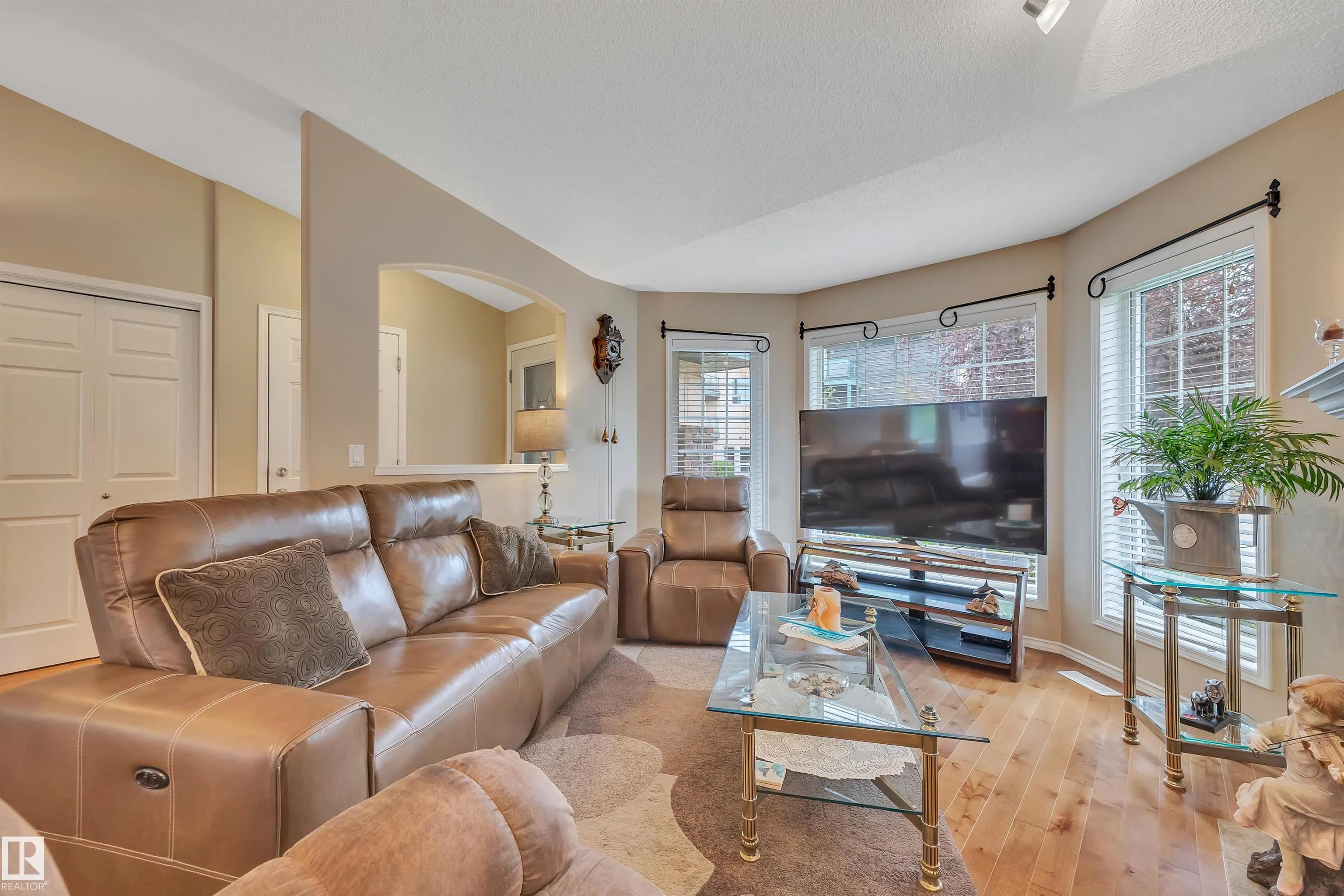 102 BRIDGEPORT Crossing