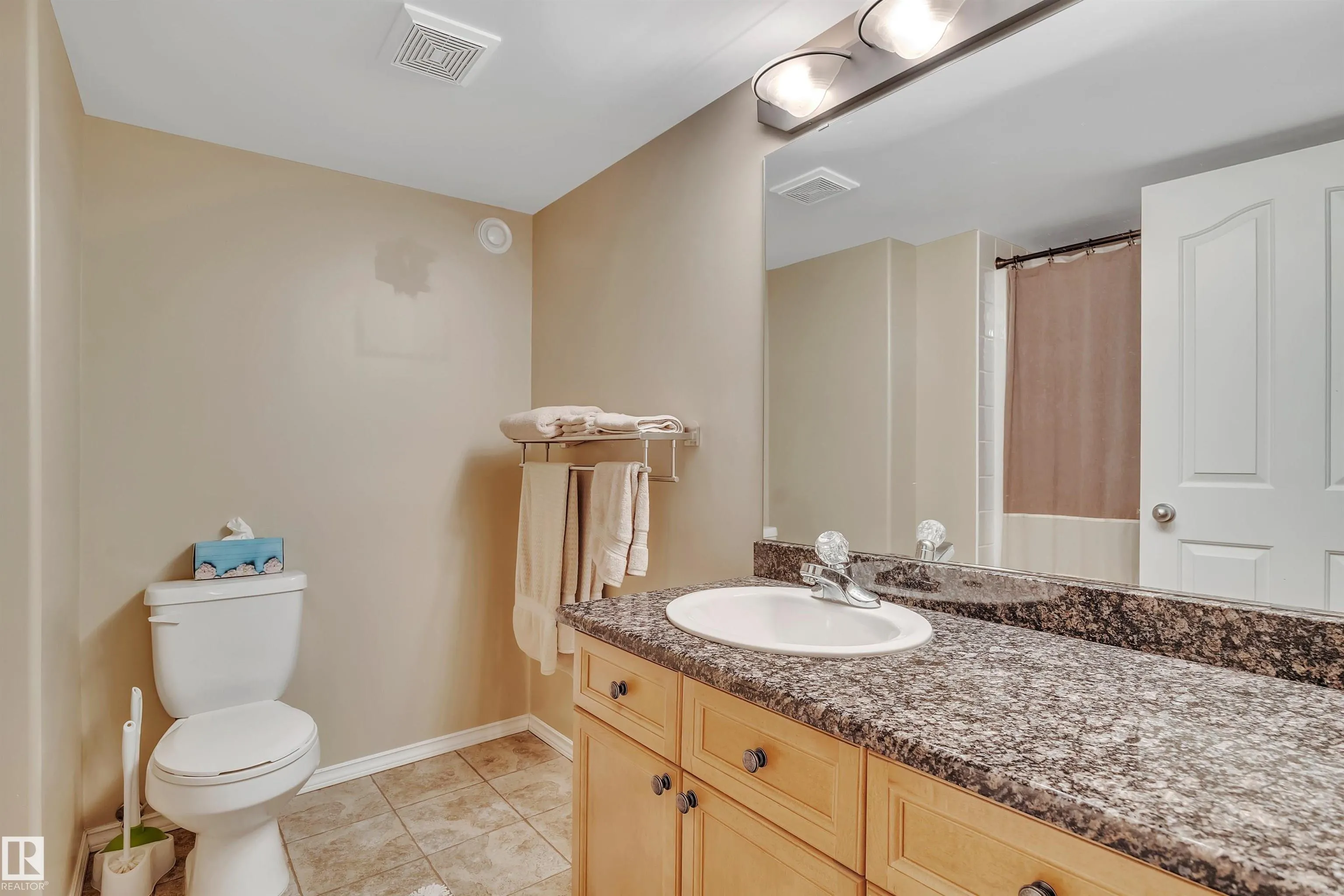 102 BRIDGEPORT Crossing