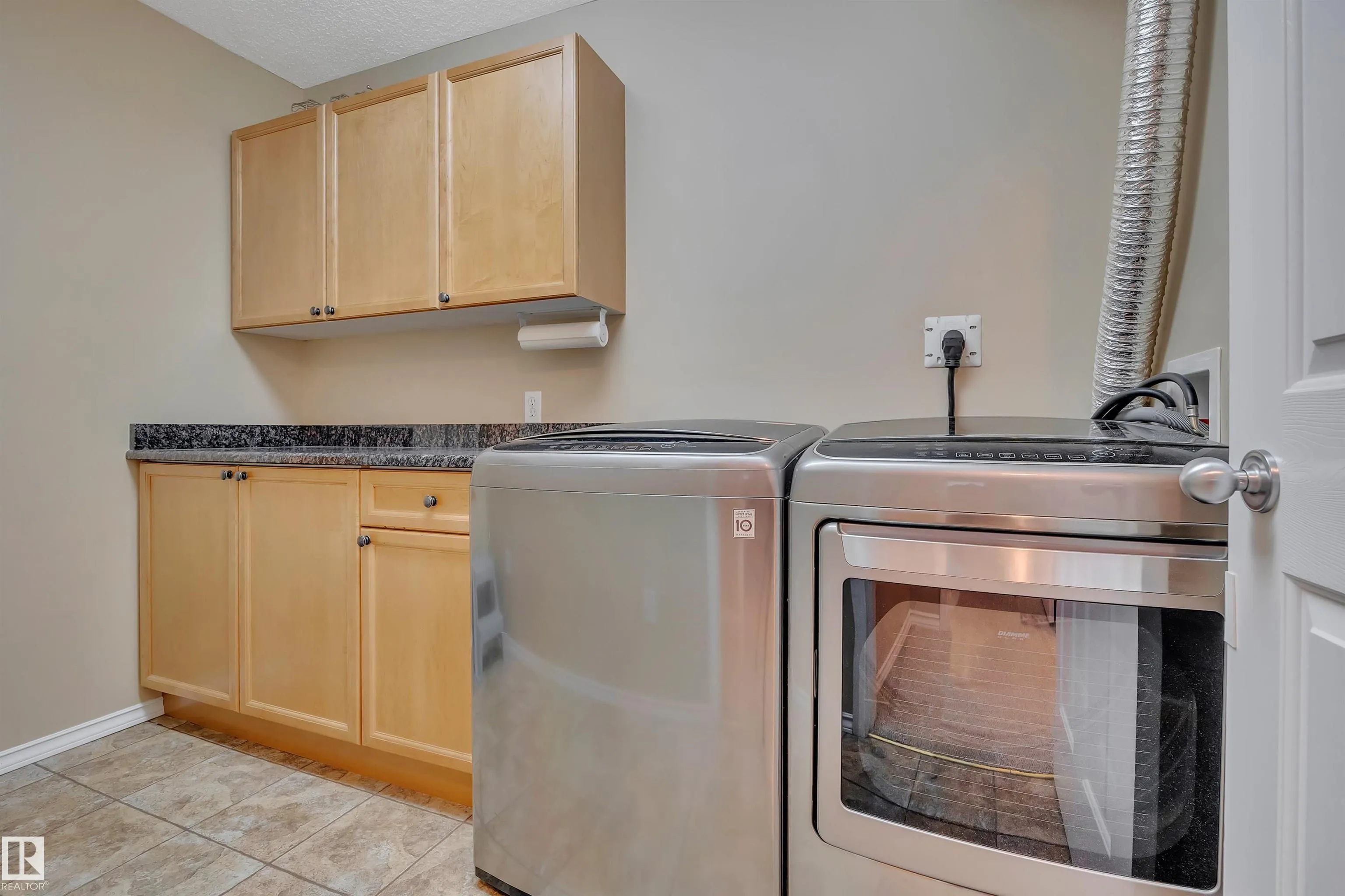102 BRIDGEPORT Crossing