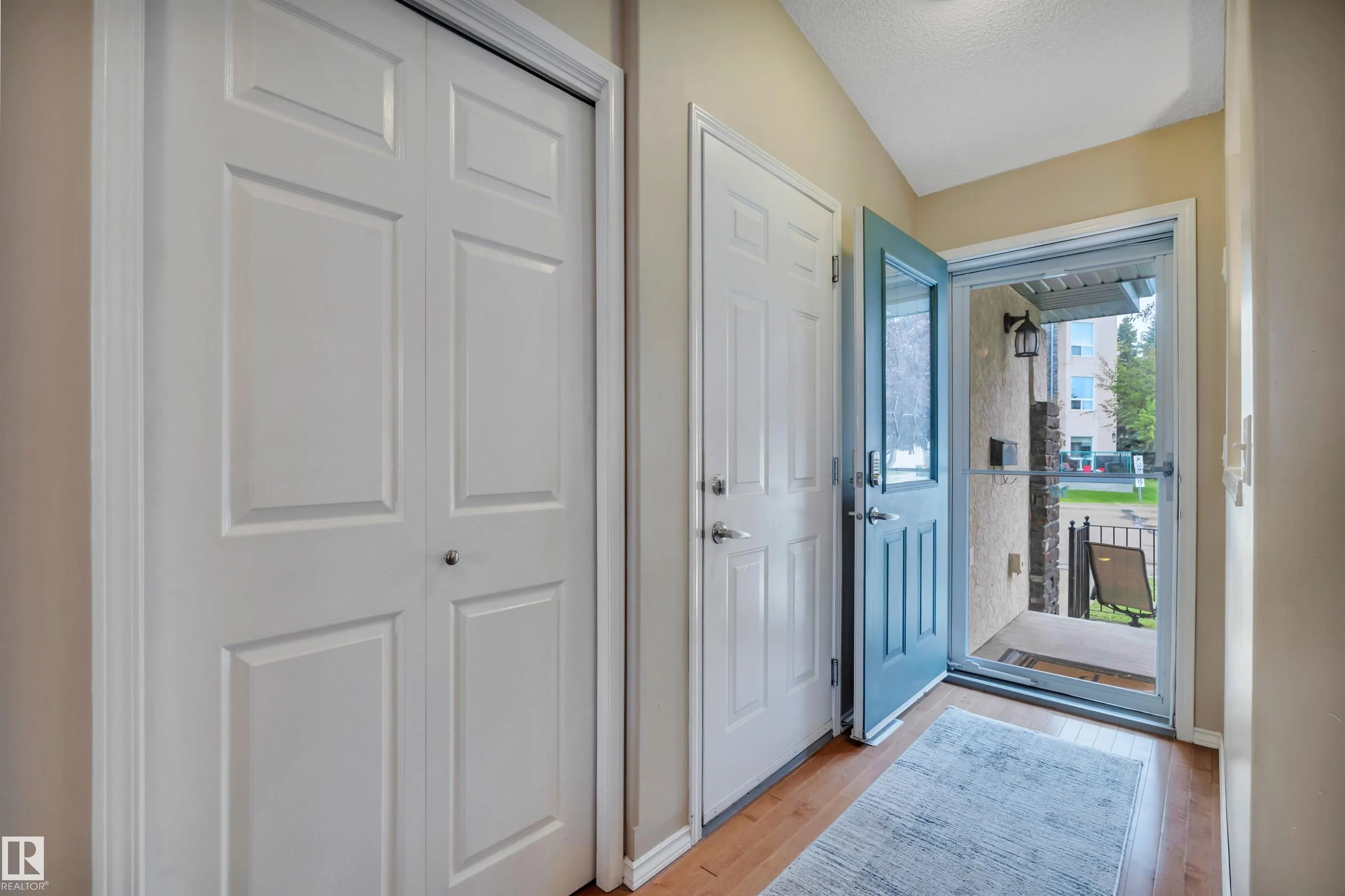 102 BRIDGEPORT Crossing