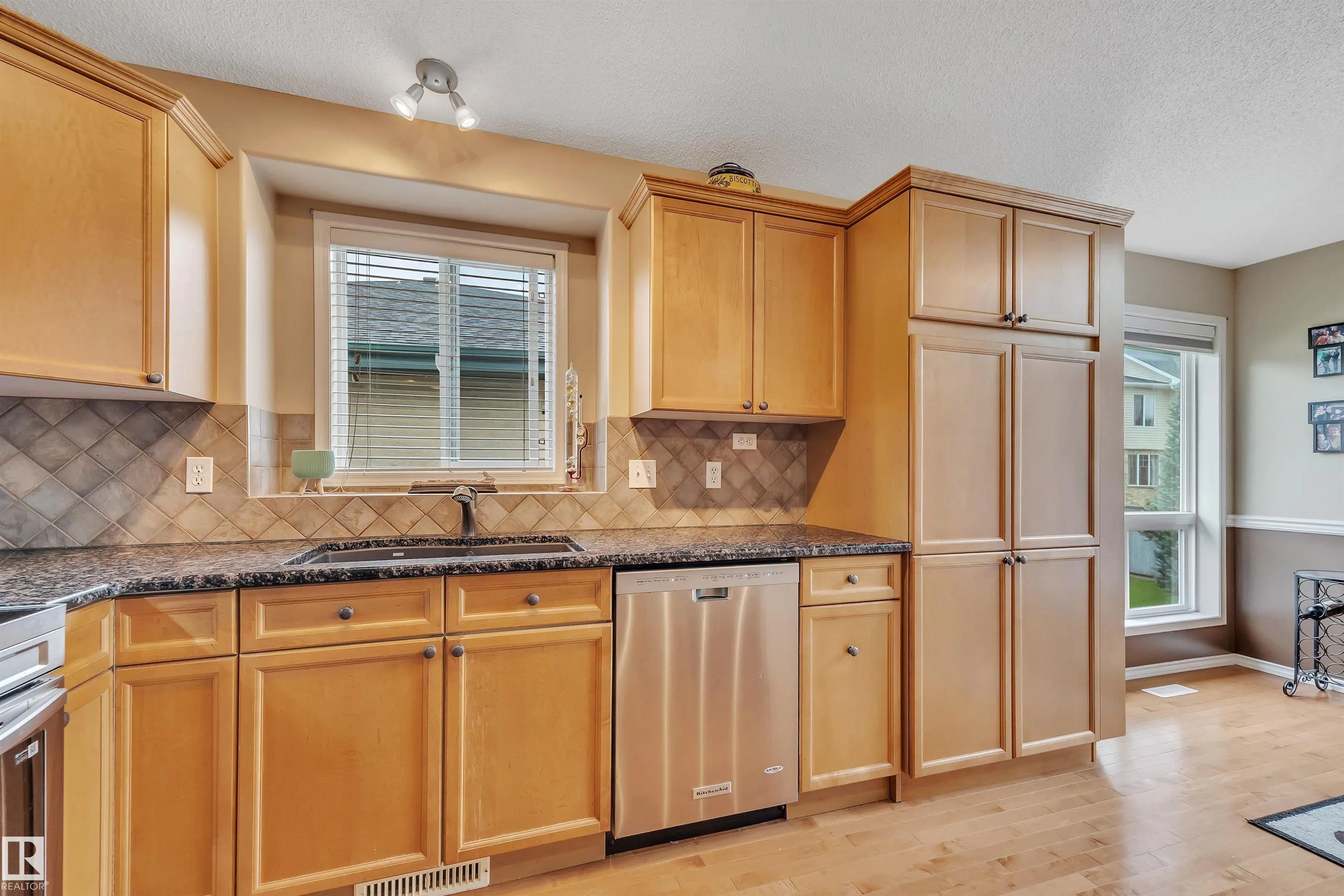 102 BRIDGEPORT Crossing