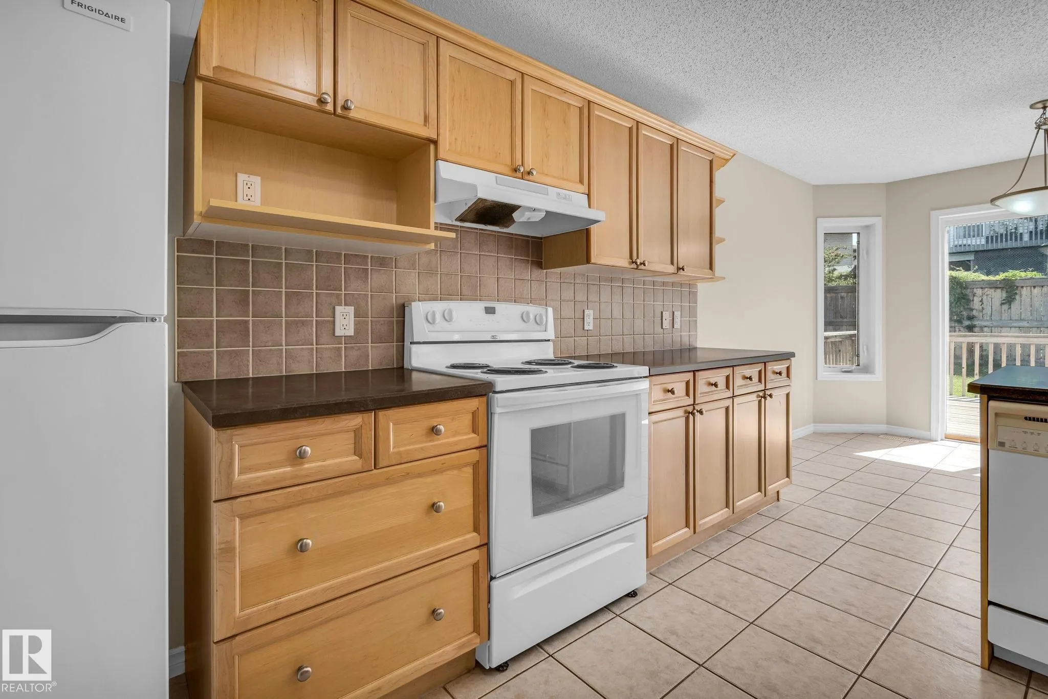 130 CHAMPLAIN Place