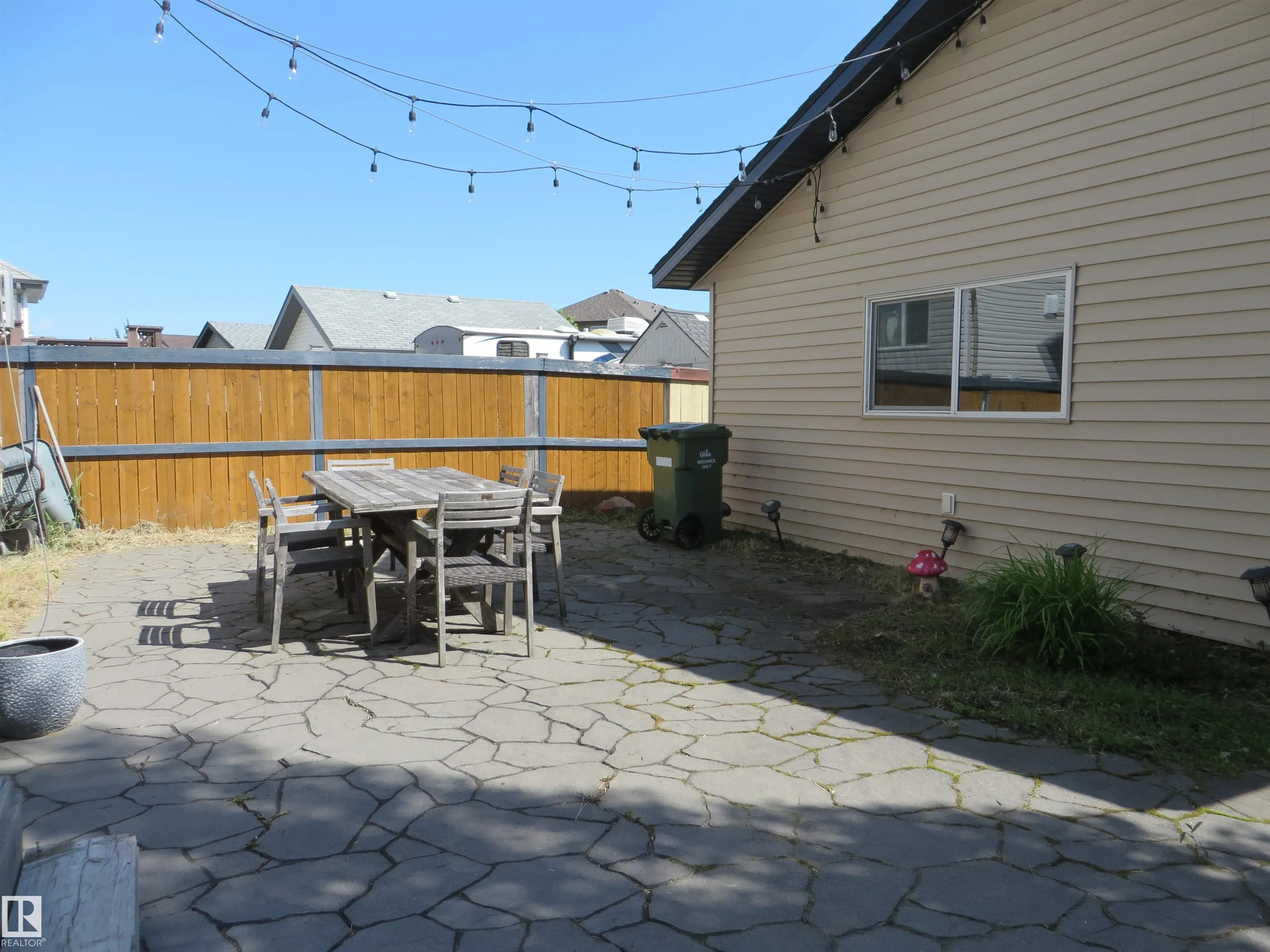 285 SOUTHWICK Way