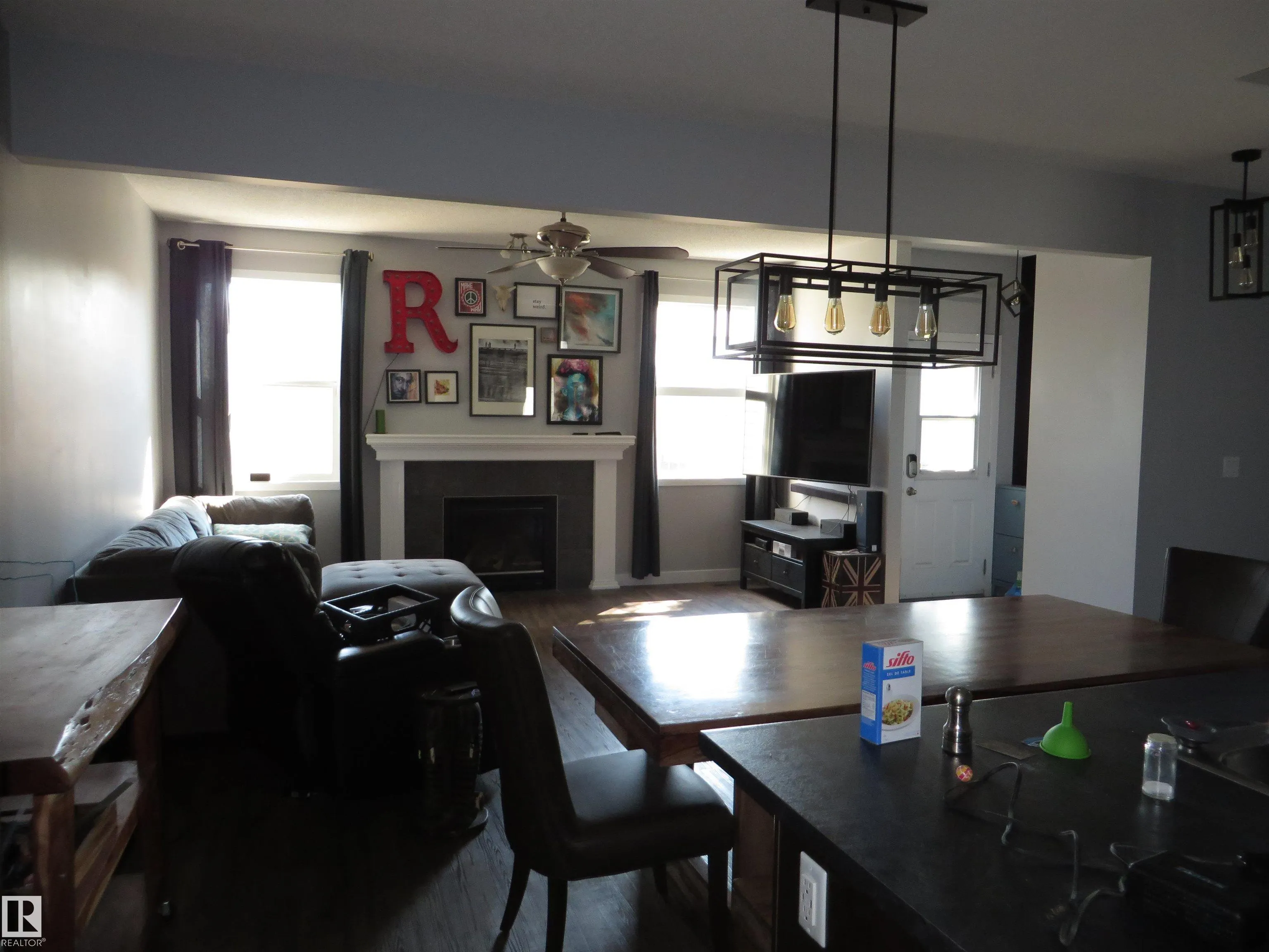285 SOUTHWICK Way