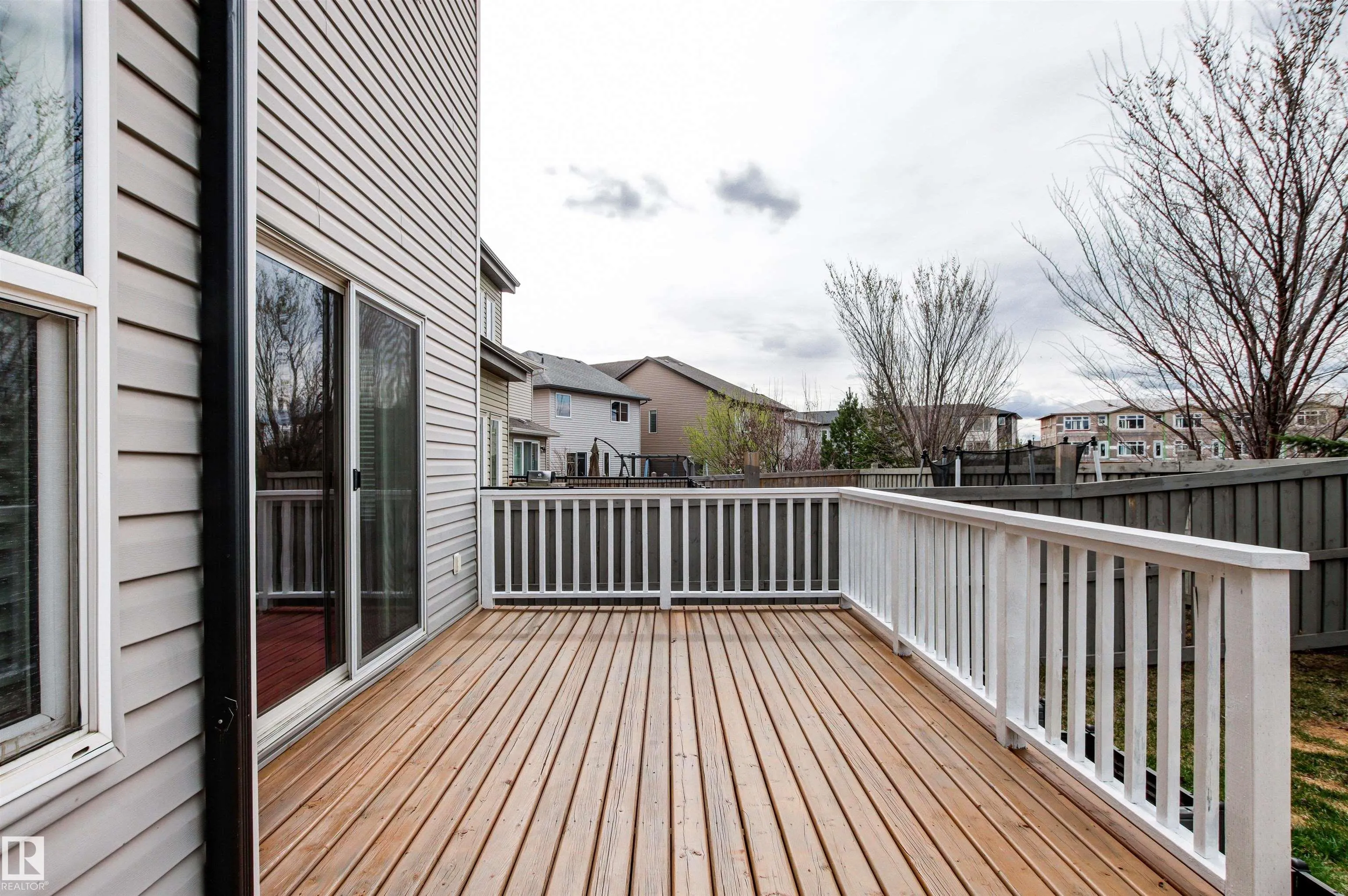 3952 CLAXTON Loop