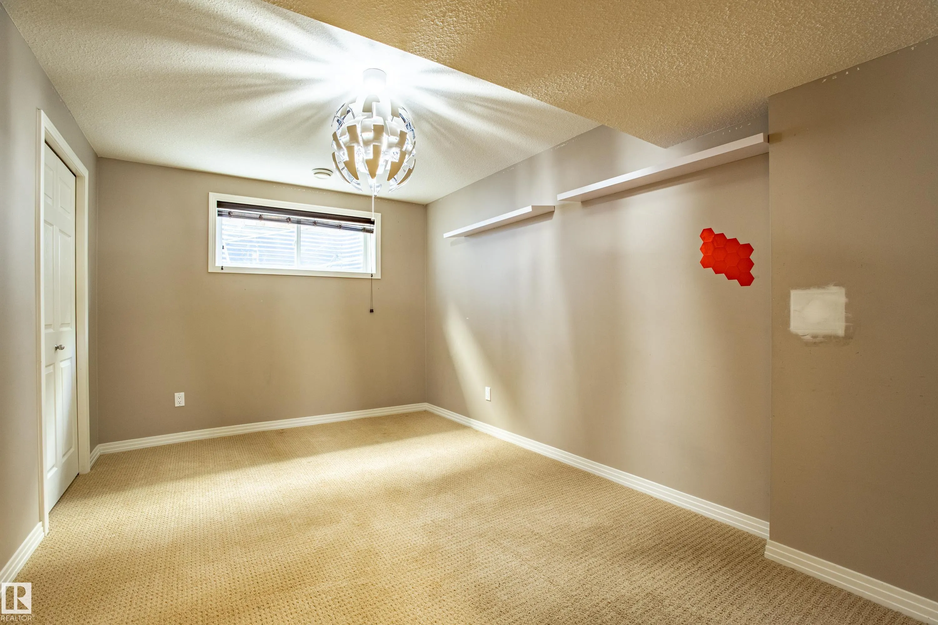70 RUE MONTALET