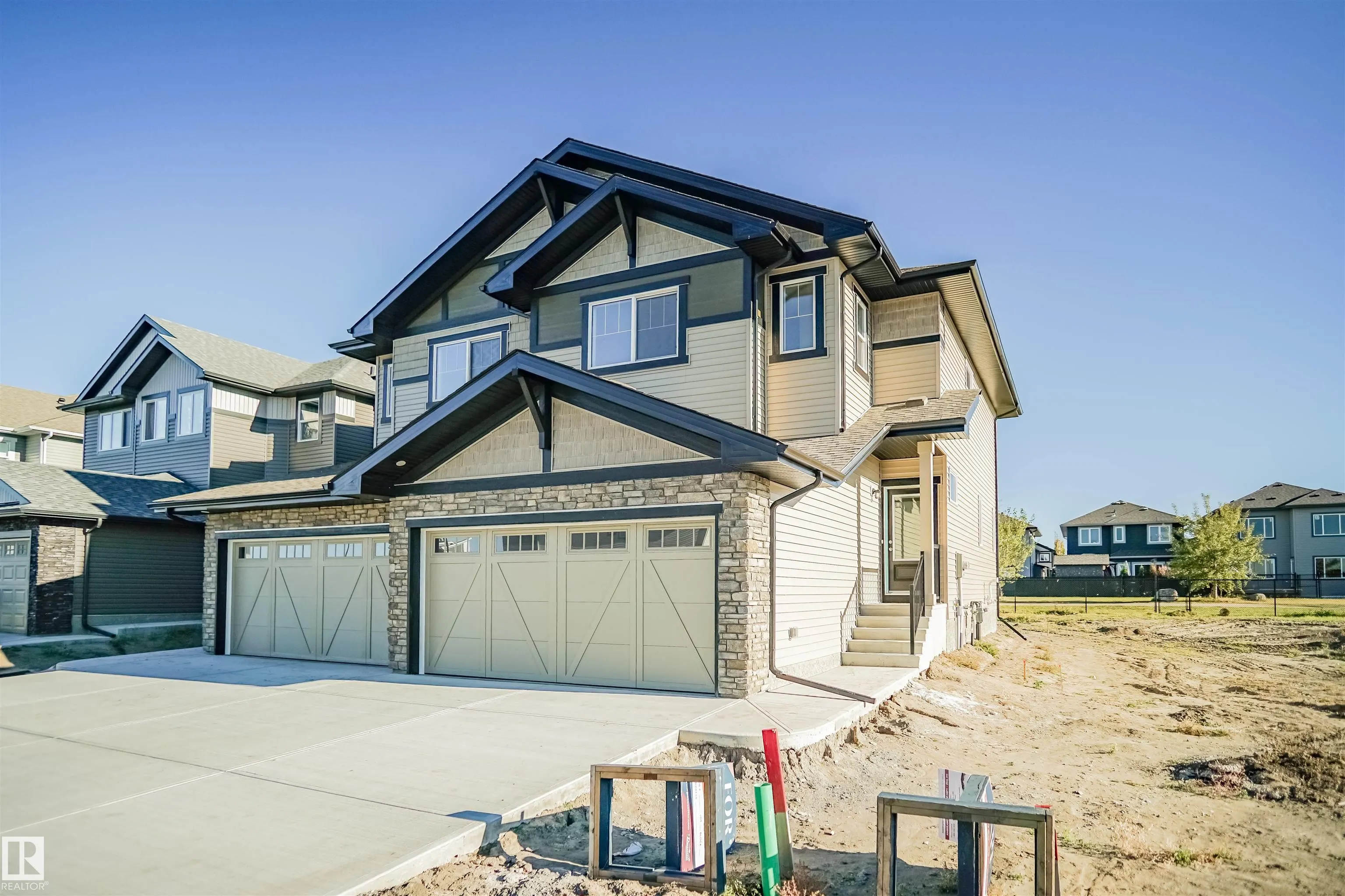 1182 South Creek Wynd