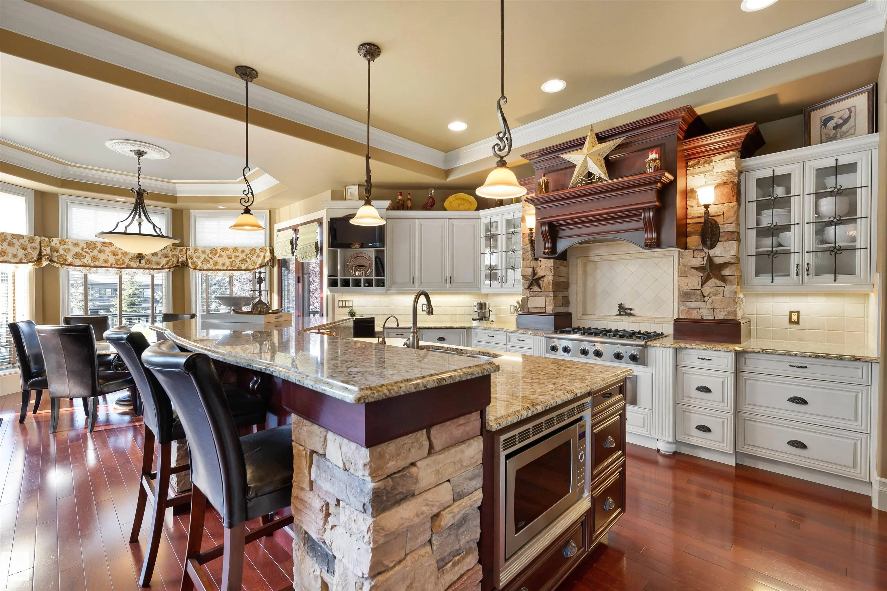 129 Riverview Crescent