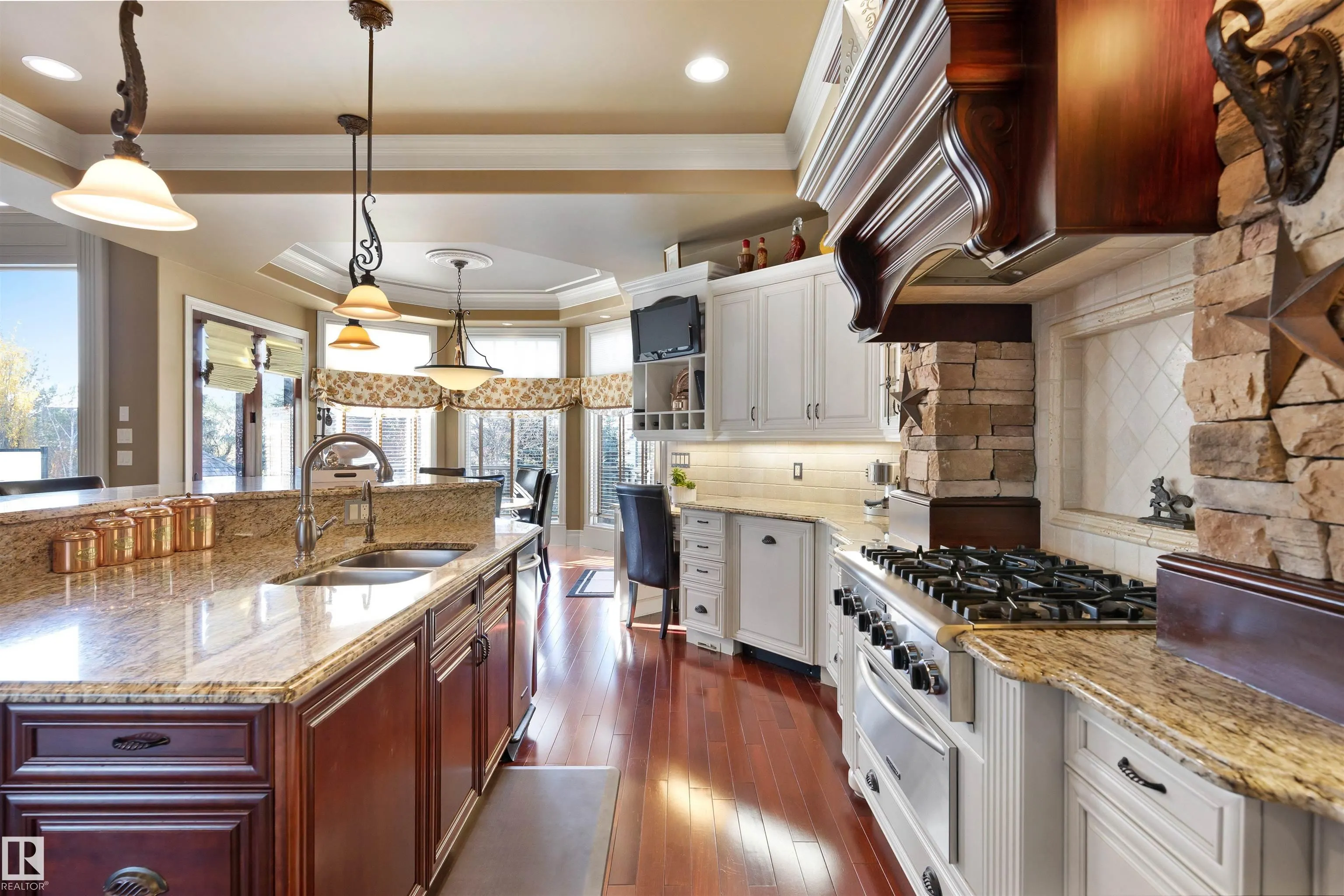 129 Riverview Crescent