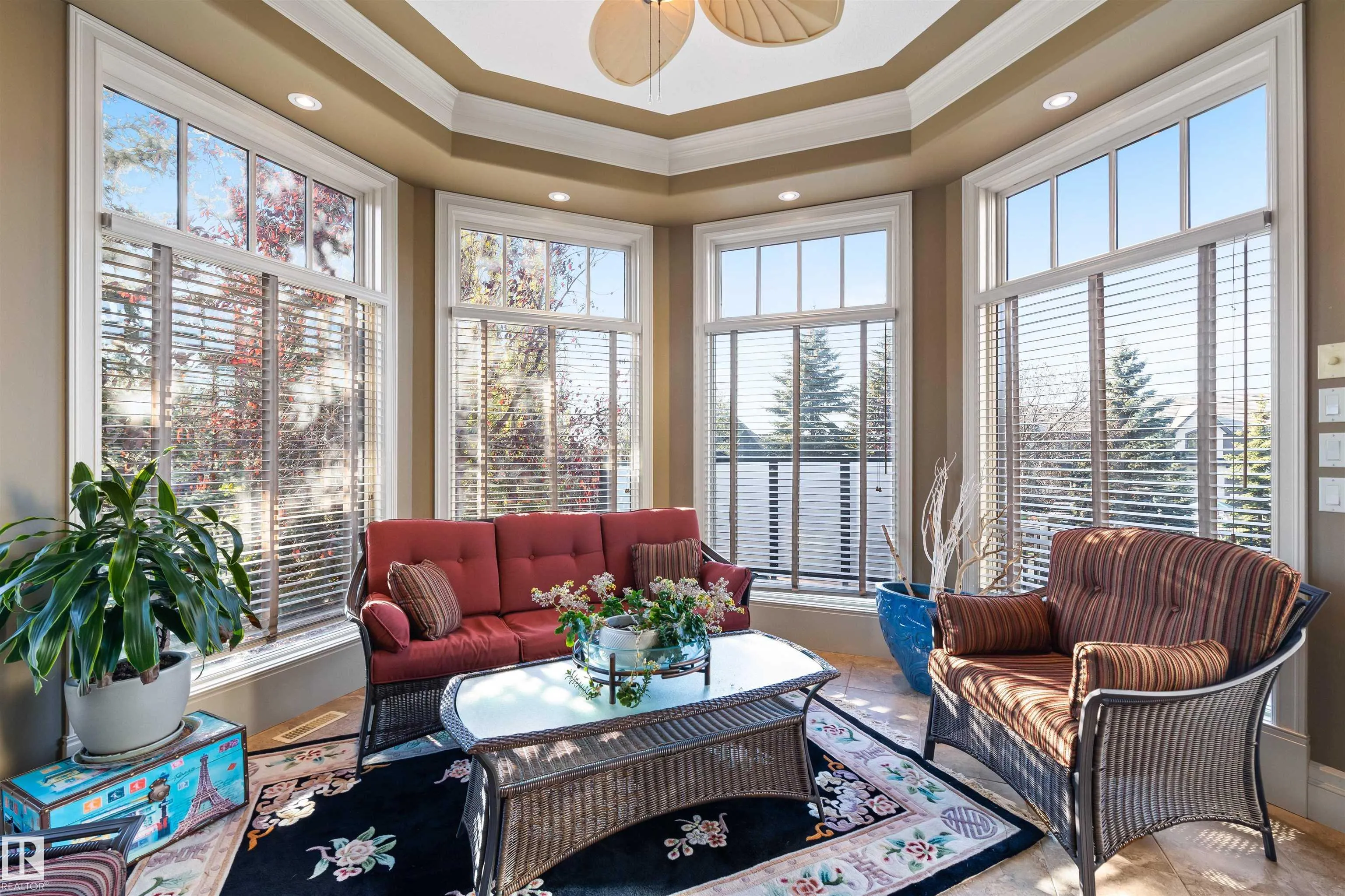 129 Riverview Crescent