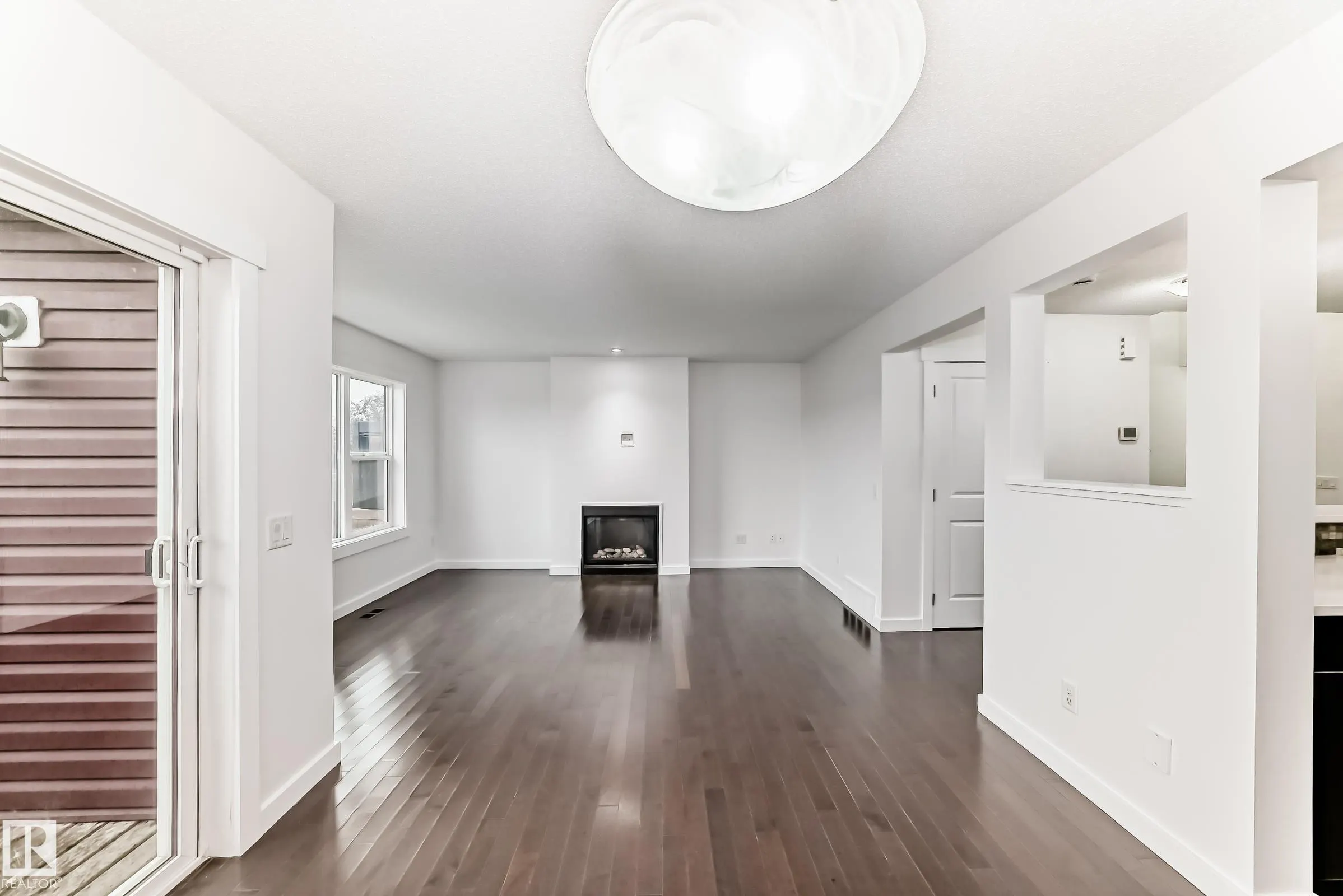 359 SIMMONDS Way