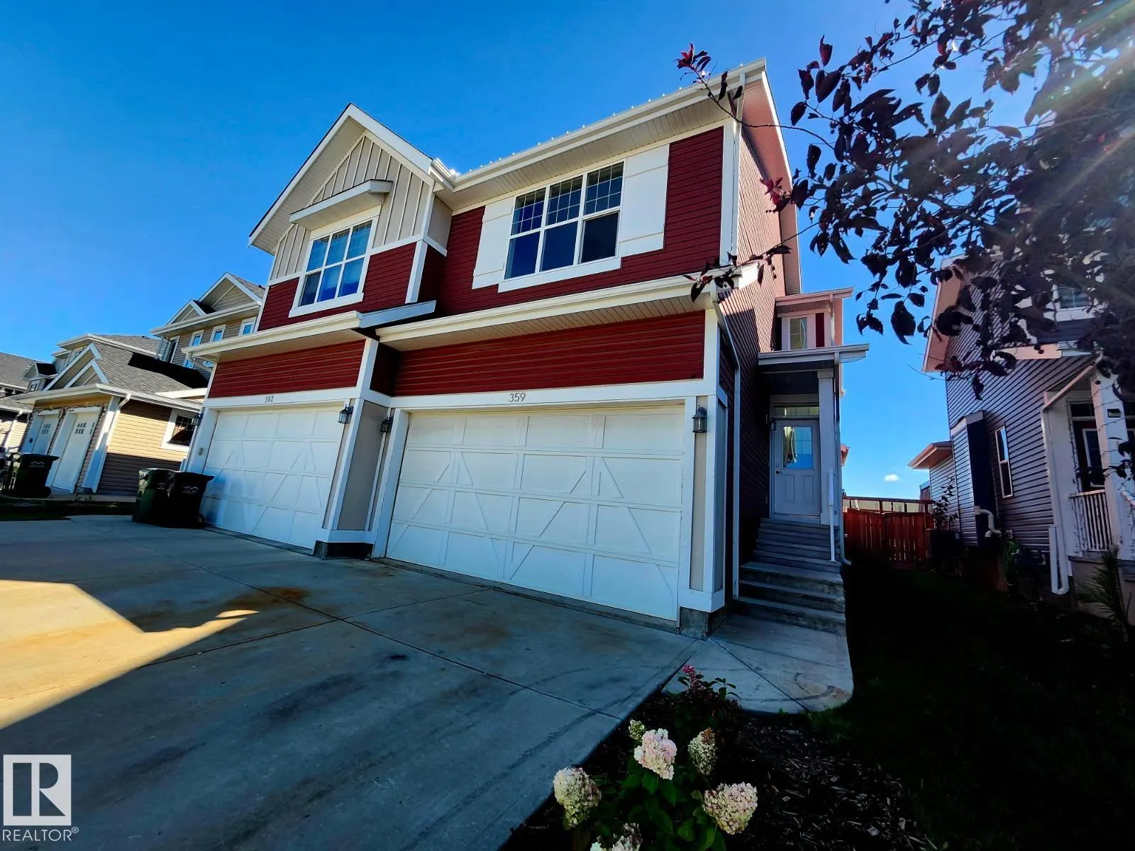 359 SIMMONDS Way
