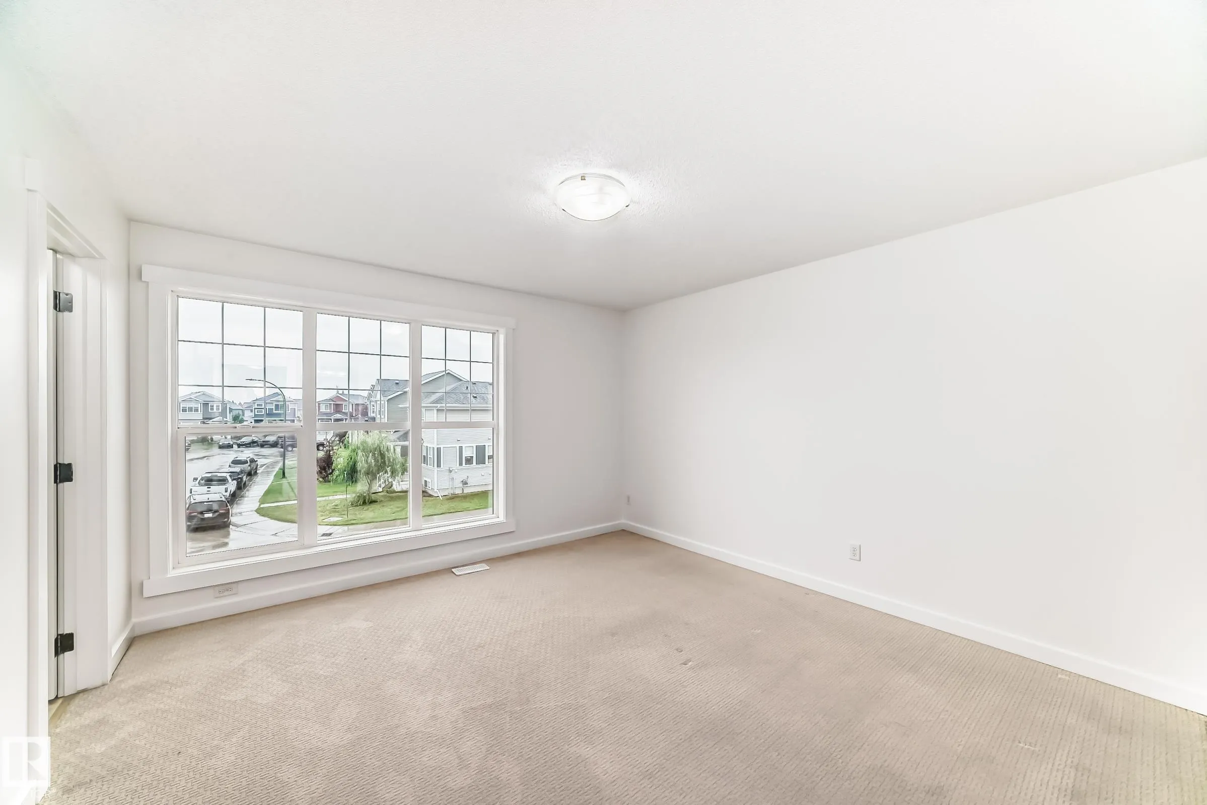 359 SIMMONDS Way