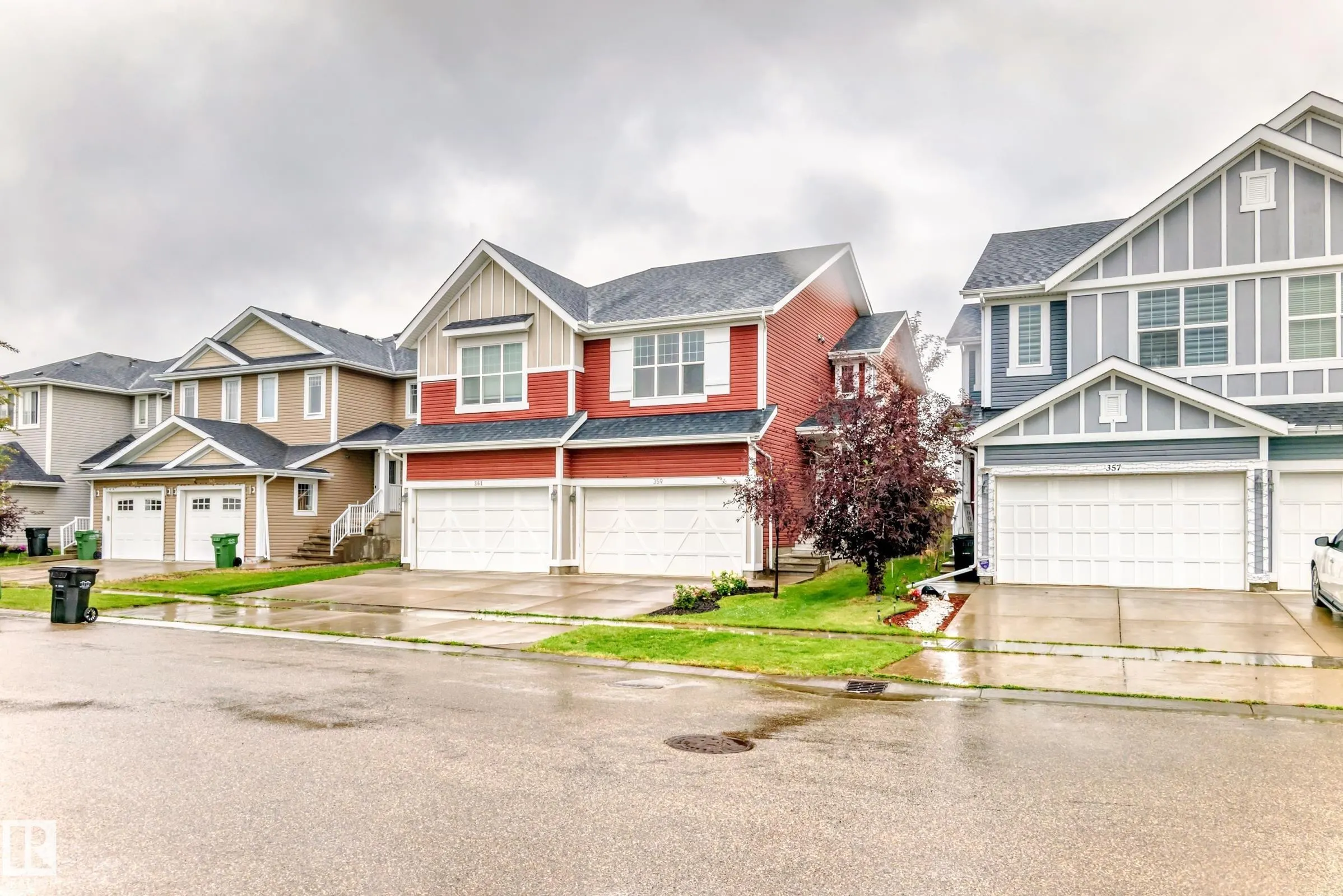 359 SIMMONDS Way