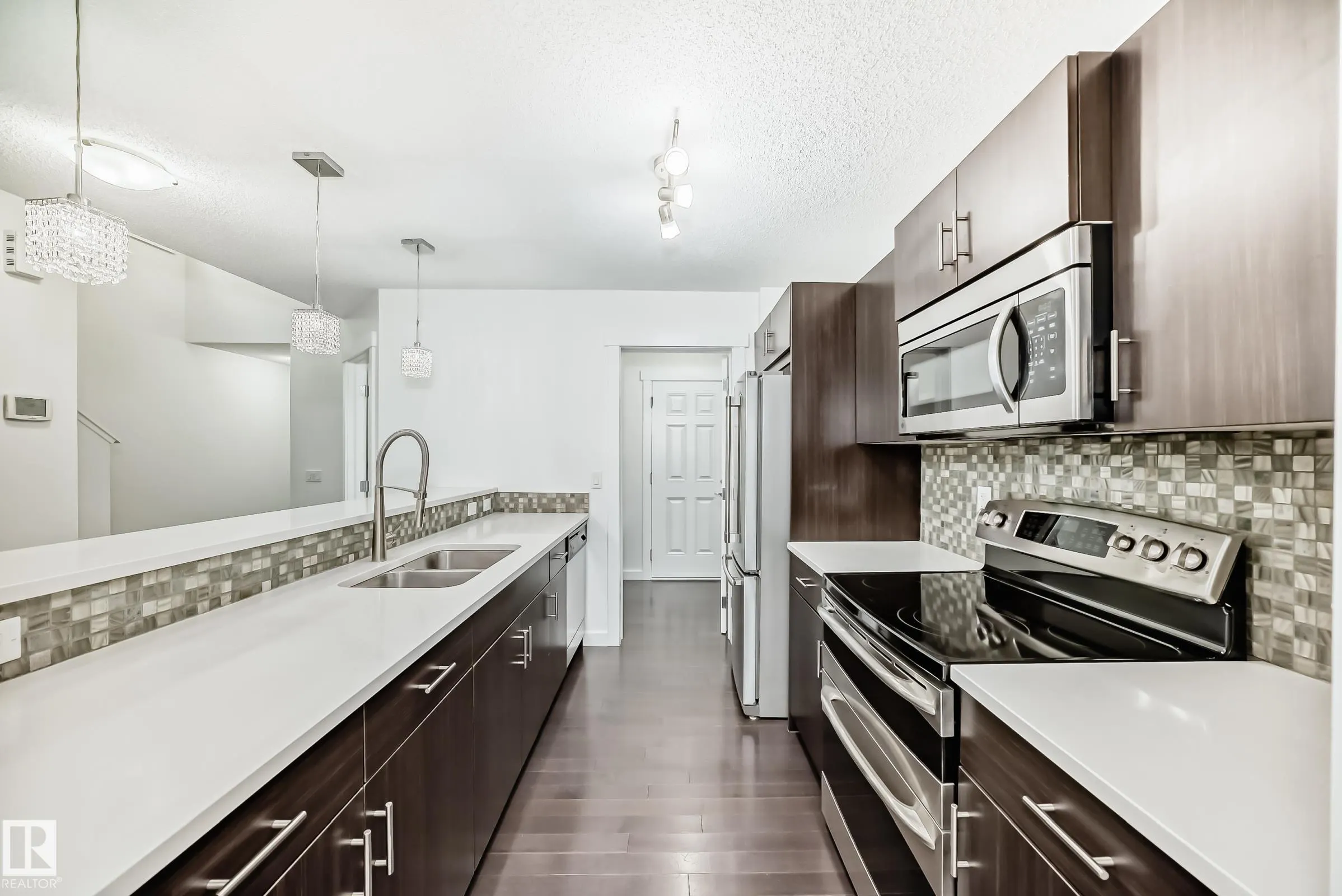 359 SIMMONDS Way