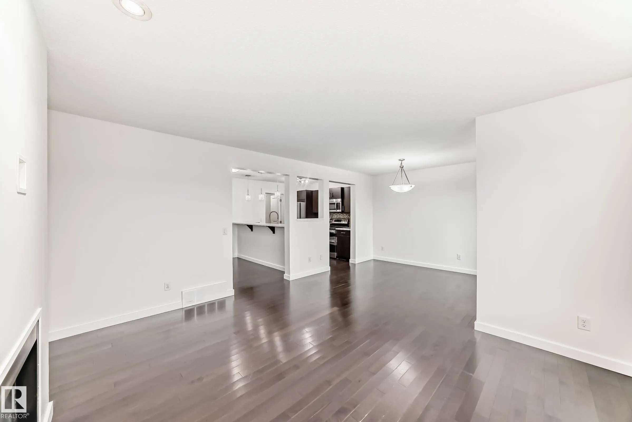 359 SIMMONDS Way
