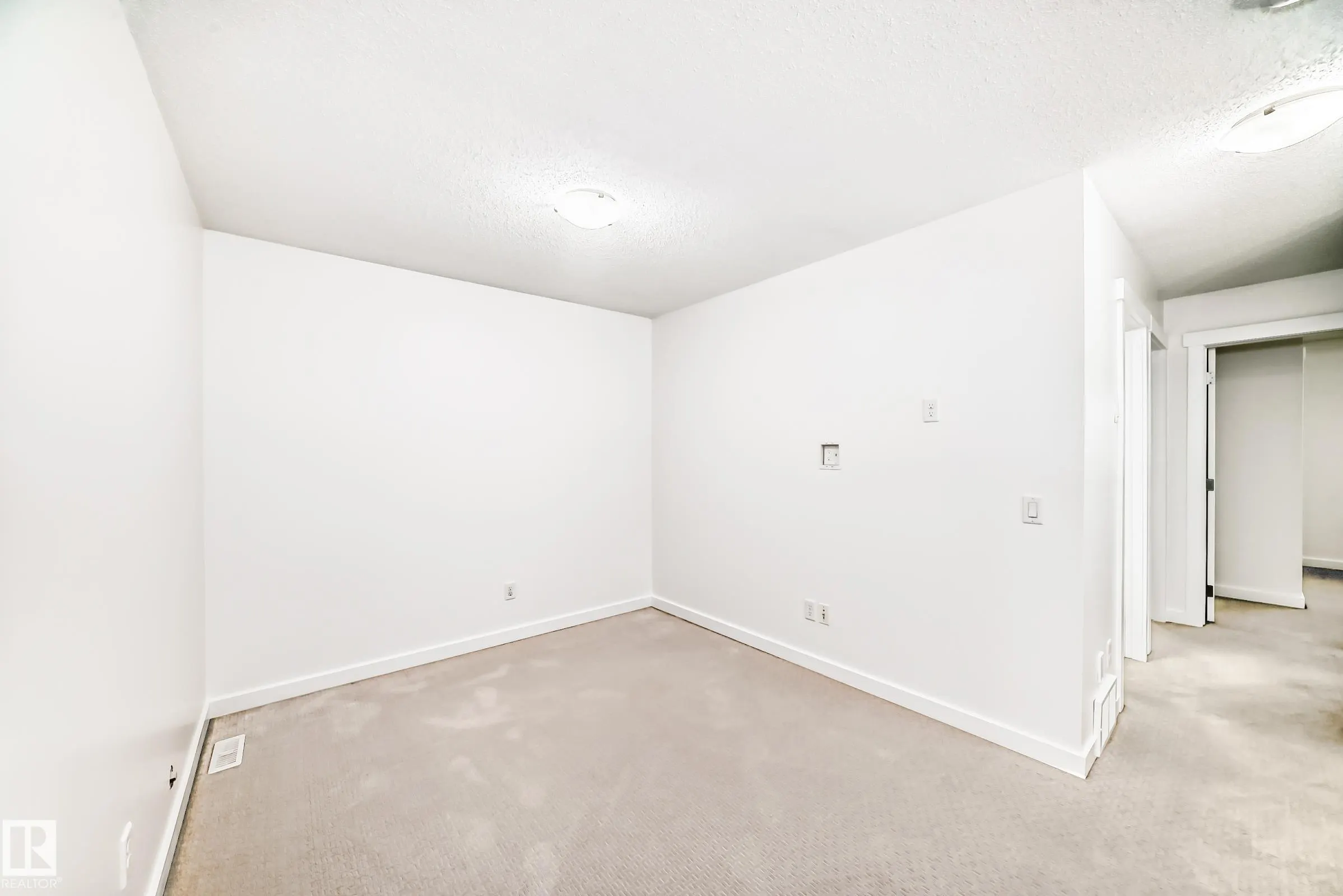 359 SIMMONDS Way