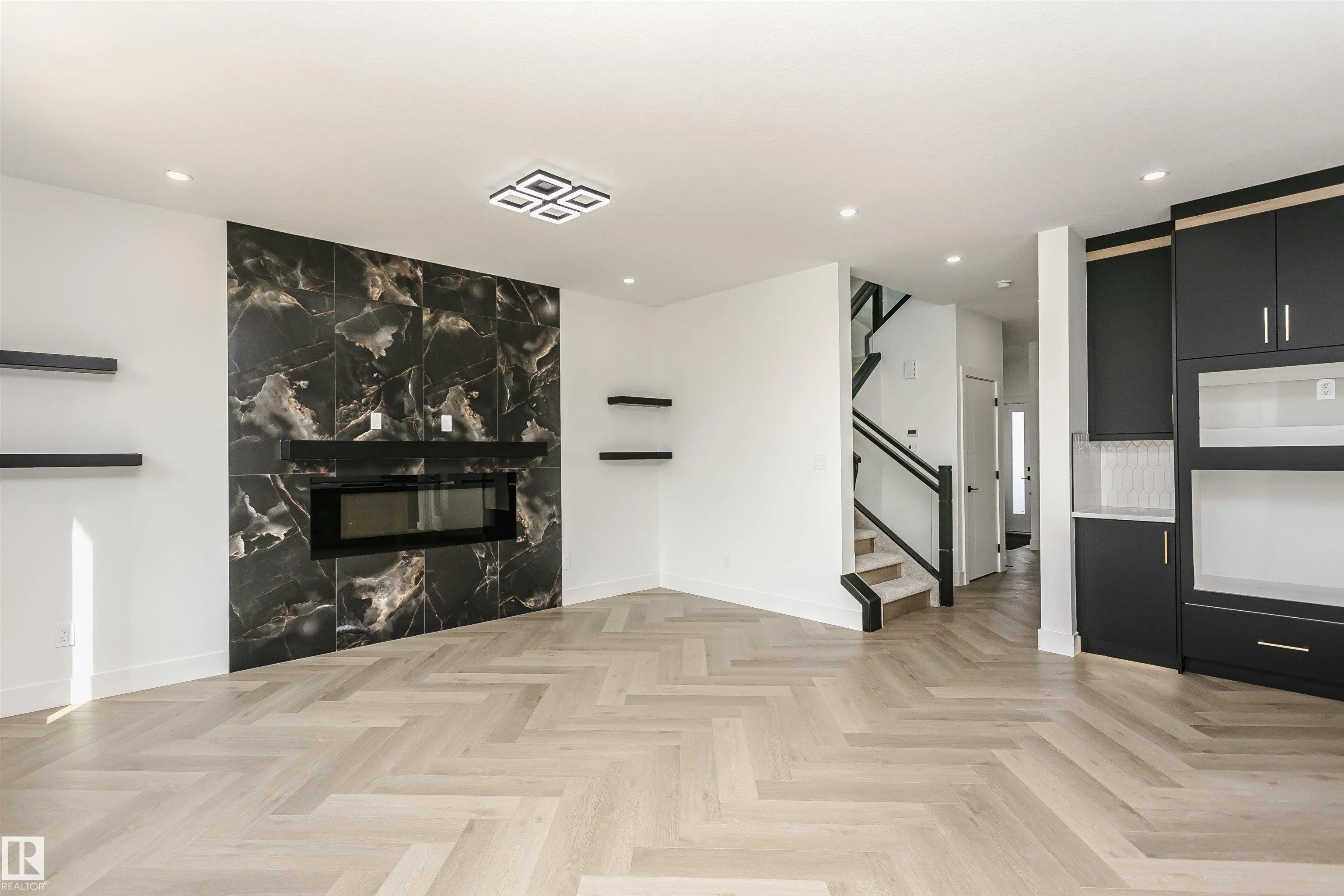 3248 PELERIN Crescent