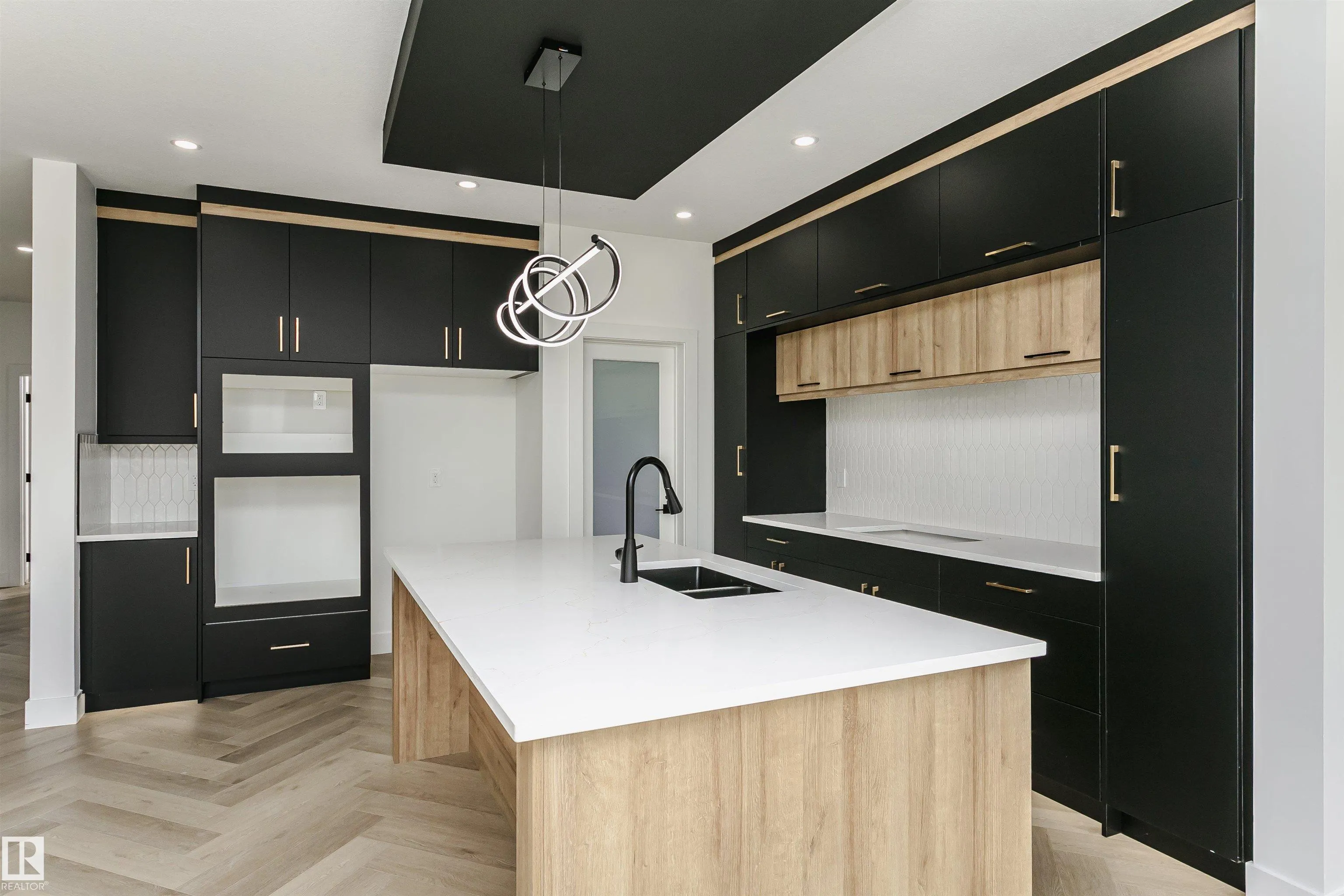 3248 PELERIN Crescent