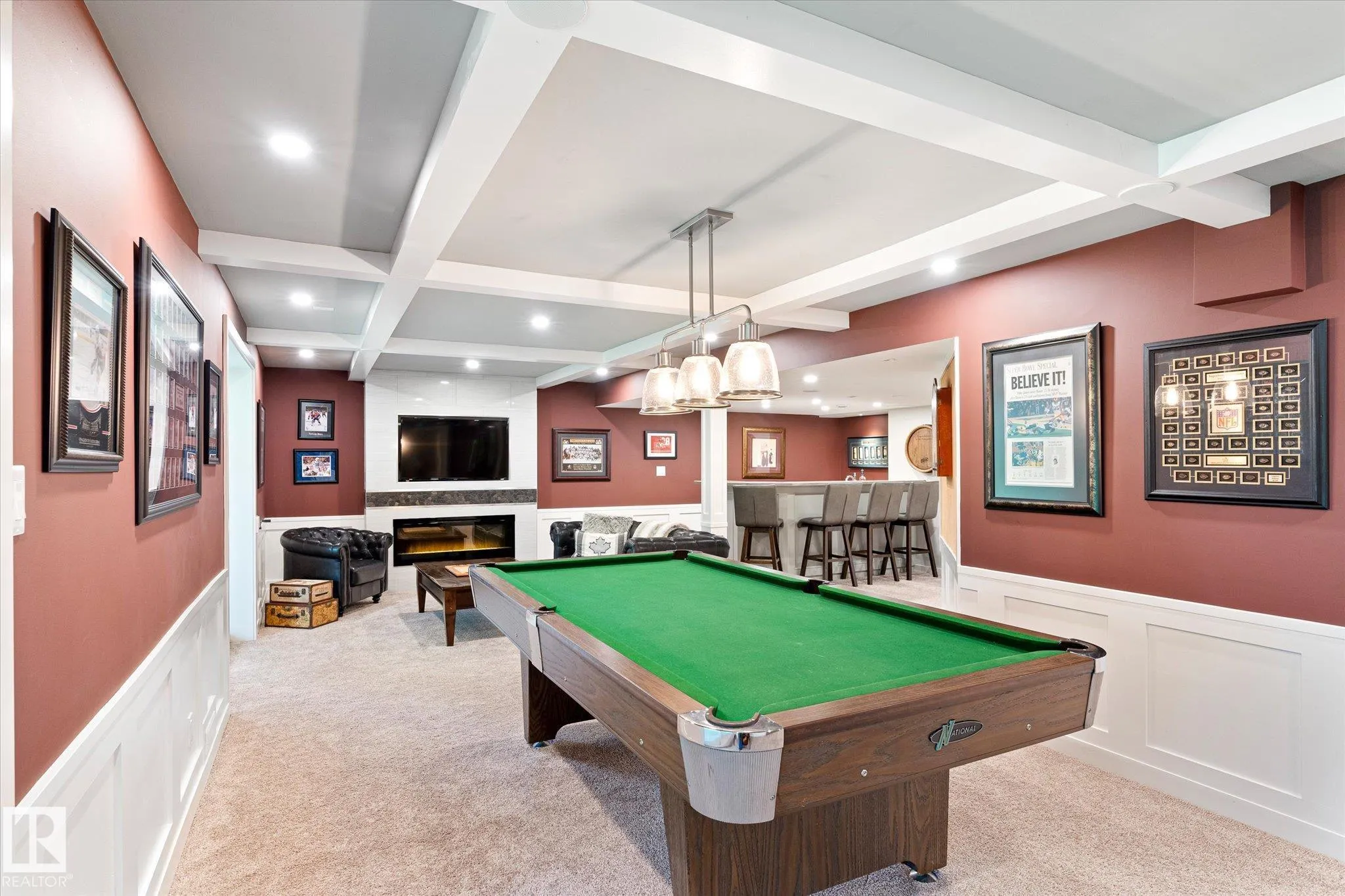 1112 PARKER Terrace