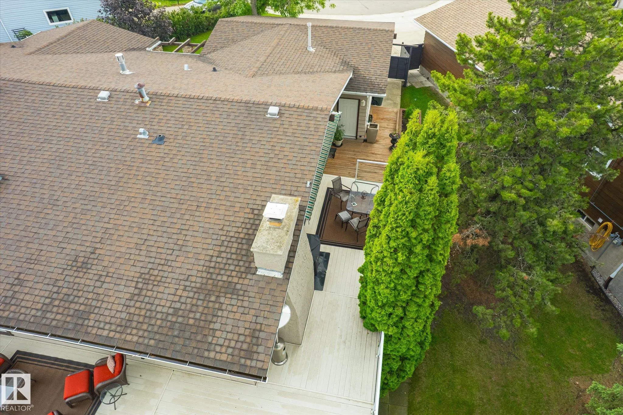 1112 PARKER Terrace